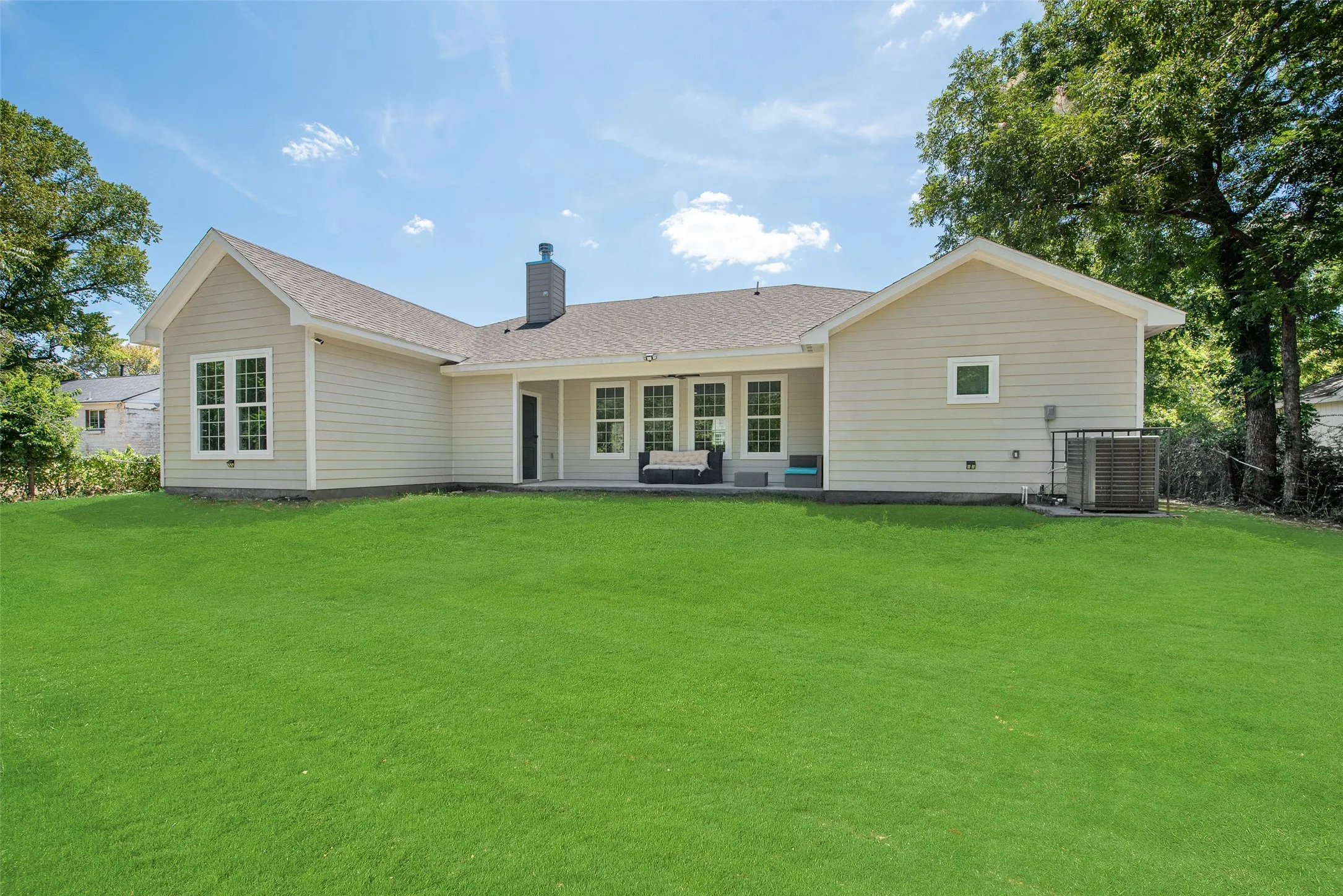 Single Family Residence For Sale in Dallas County , 4212 Balch Drive, Dallas, Texas 75216, 5 Bedroom, 3 Bathroom, 2 Garage spaces, 2,100 Sqft, built in 2026, mls#21343096, Real Estate Agent in Dallas, Homes For Sale in Dallas county, Homes For Sale in Dallas, Realtor in Dallas Texas, Real Estate Brokerage Independent Realty Texas, Luminita Cordes Realtor