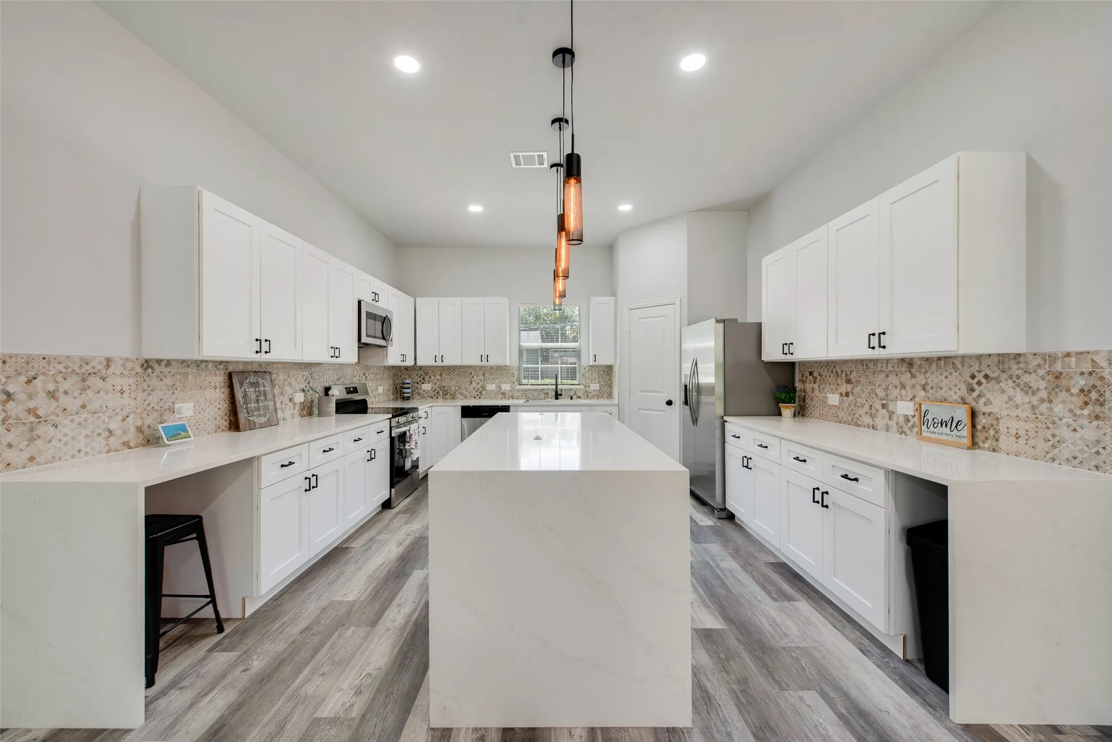 Single Family Residence For Sale in Dallas County , 4212 Balch Drive, Dallas, Texas 75216, 5 Bedroom, 3 Bathroom, 2 Garage spaces, 2,100 Sqft, built in 2026, mls#21343096, Real Estate Agent in Dallas, Homes For Sale in Dallas county, Homes For Sale in Dallas, Realtor in Dallas Texas, Real Estate Brokerage Independent Realty Texas, Luminita Cordes Realtor
