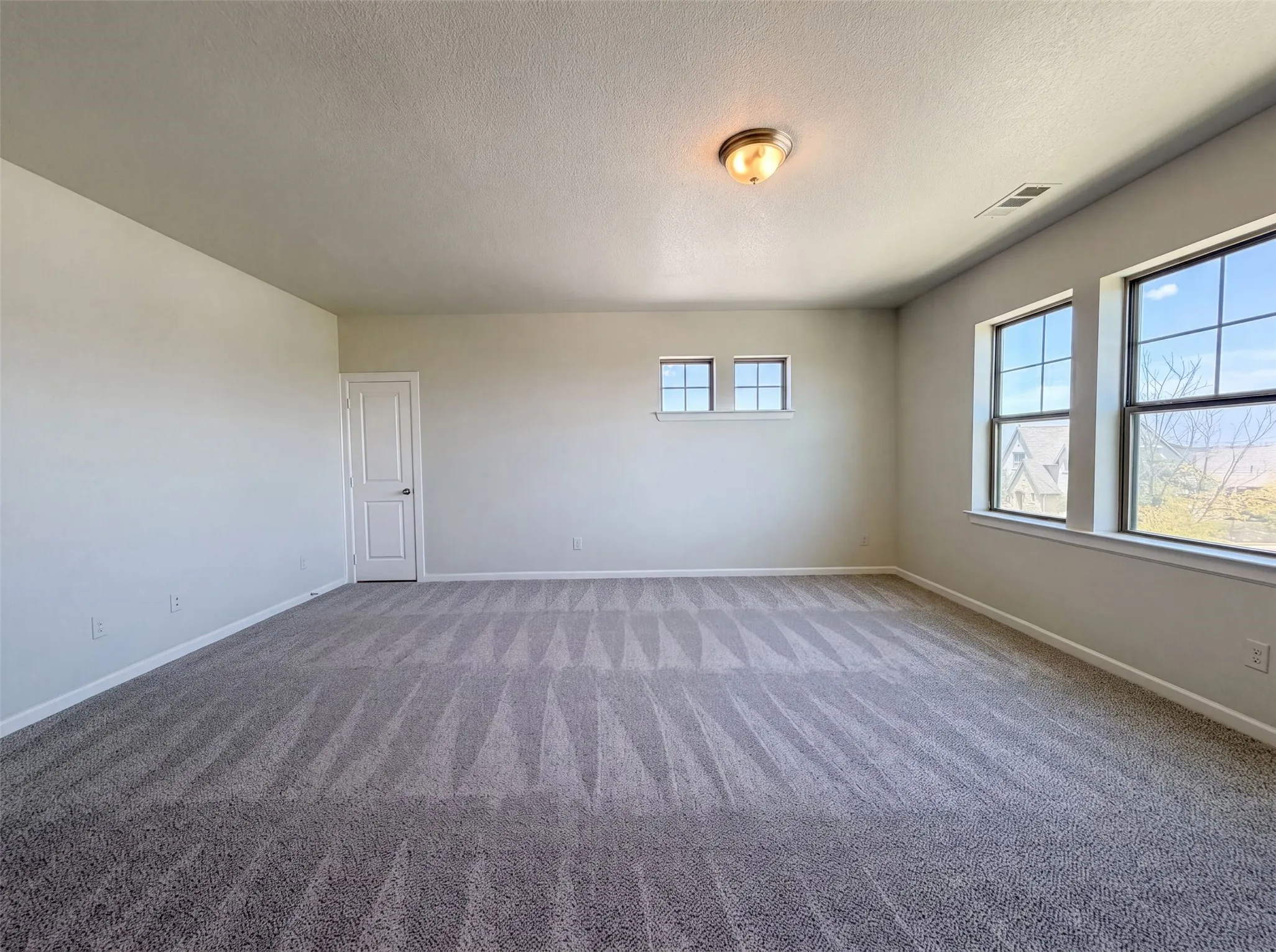 Single Family Residence For Sale in Parker County , 1901 Crested Ridge Road, Fort Worth, Texas 76008, 4 Bedroom, 3 Bathroom, 2 Garage spaces, 3,019 Sqft, built in 2018, mls#21345222, Real Estate Agent in Fort Worth, Homes For Sale in Parker county, Homes For Sale in Fort Worth, Realtor in Fort Worth Texas, Real Estate Brokerage Independent Realty Texas, Luminita Cordes Realtor