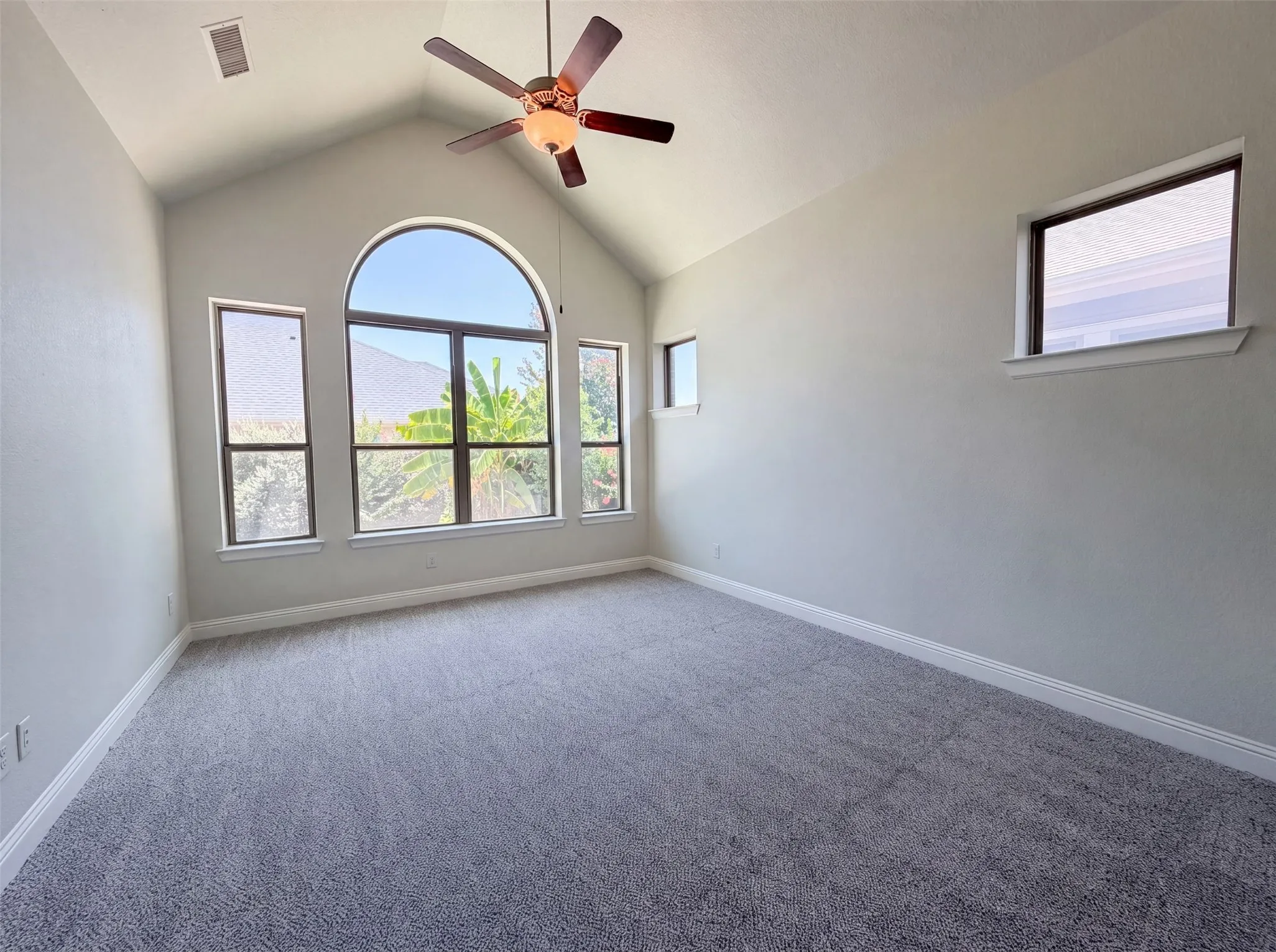 Single Family Residence For Sale in Parker County , 1901 Crested Ridge Road, Fort Worth, Texas 76008, 4 Bedroom, 3 Bathroom, 2 Garage spaces, 3,019 Sqft, built in 2018, mls#21345222, Real Estate Agent in Fort Worth, Homes For Sale in Parker county, Homes For Sale in Fort Worth, Realtor in Fort Worth Texas, Real Estate Brokerage Independent Realty Texas, Luminita Cordes Realtor
