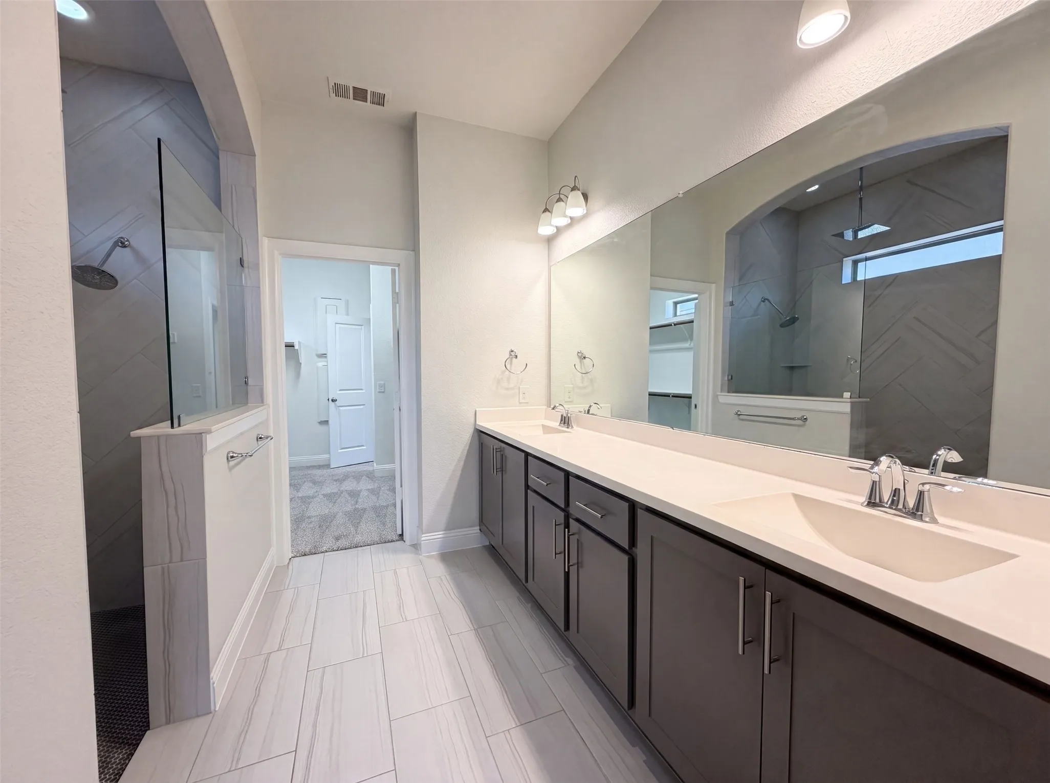 Single Family Residence For Sale in Parker County , 1901 Crested Ridge Road, Fort Worth, Texas 76008, 4 Bedroom, 3 Bathroom, 2 Garage spaces, 3,019 Sqft, built in 2018, mls#21345222, Real Estate Agent in Fort Worth, Homes For Sale in Parker county, Homes For Sale in Fort Worth, Realtor in Fort Worth Texas, Real Estate Brokerage Independent Realty Texas, Luminita Cordes Realtor