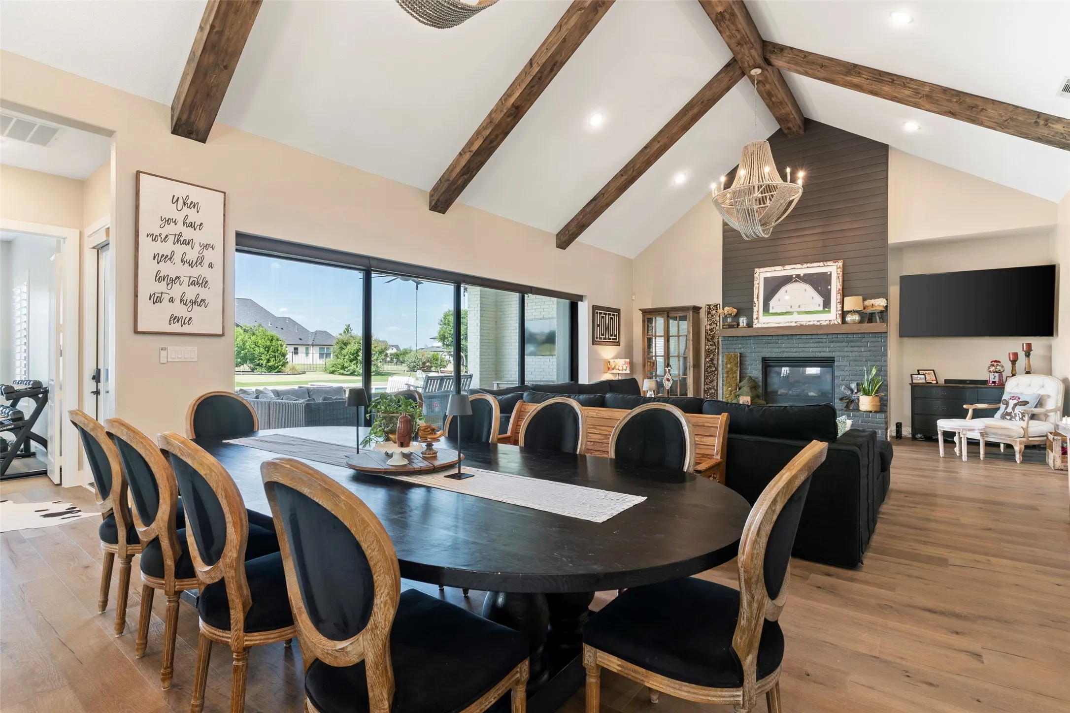 Multiple seating opportunities when entertaining and hosting.