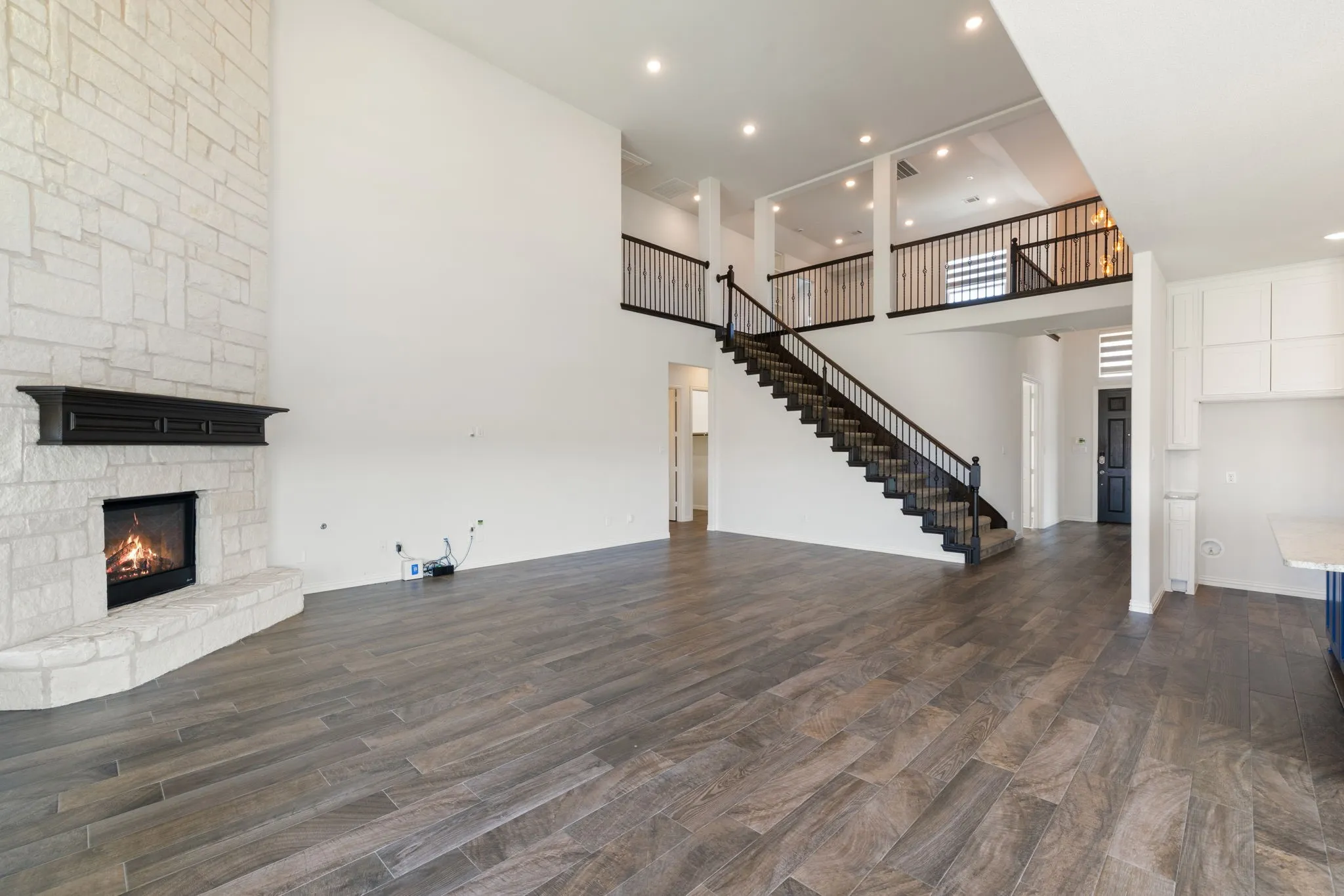 Single Family Residence For Sale in Collin County , 4437 Canadian River Drive, Celina, Texas 75078, 6 Bedroom, 6 Bathroom, 2 Garage spaces, 4,157 Sqft, built in 2018, mls#21345211, Real Estate Agent in Celina, Homes For Sale in Collin county, Homes For Sale in Celina, Realtor in Celina Texas, Real Estate Brokerage Independent Realty Texas, Luminita Cordes Realtor
