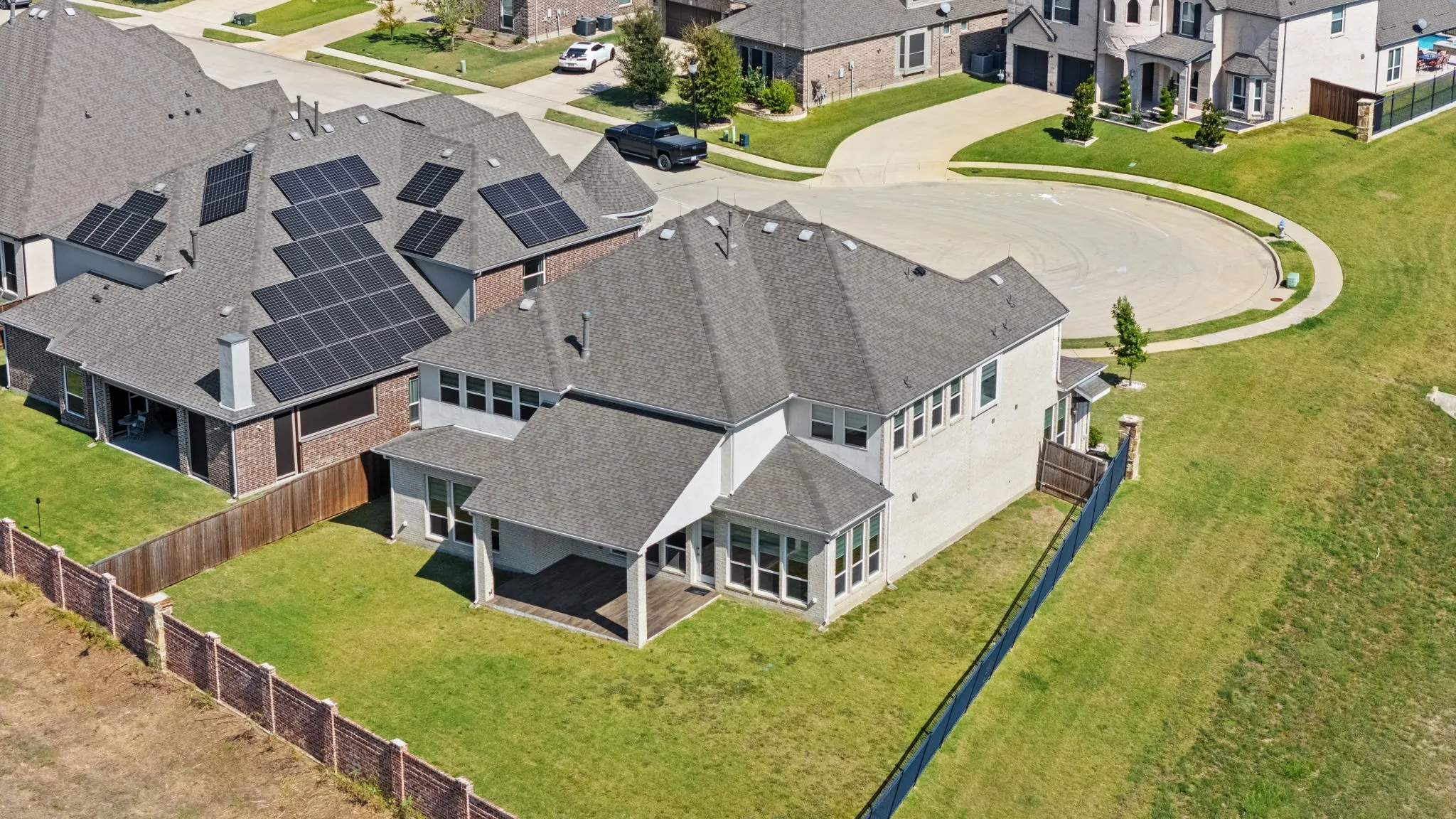 Single Family Residence For Sale in Collin County , 4437 Canadian River Drive, Celina, Texas 75078, 6 Bedroom, 6 Bathroom, 2 Garage spaces, 4,157 Sqft, built in 2018, mls#21345211, Real Estate Agent in Celina, Homes For Sale in Collin county, Homes For Sale in Celina, Realtor in Celina Texas, Real Estate Brokerage Independent Realty Texas, Luminita Cordes Realtor