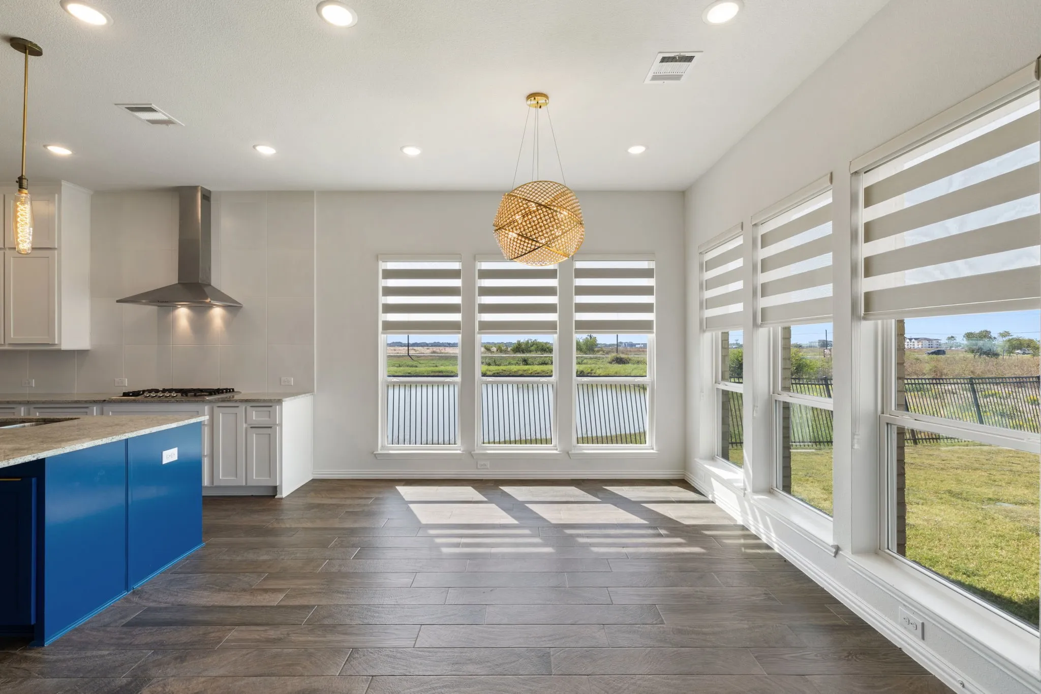 Single Family Residence For Sale in Collin County , 4437 Canadian River Drive, Celina, Texas 75078, 6 Bedroom, 6 Bathroom, 2 Garage spaces, 4,157 Sqft, built in 2018, mls#21345211, Real Estate Agent in Celina, Homes For Sale in Collin county, Homes For Sale in Celina, Realtor in Celina Texas, Real Estate Brokerage Independent Realty Texas, Luminita Cordes Realtor