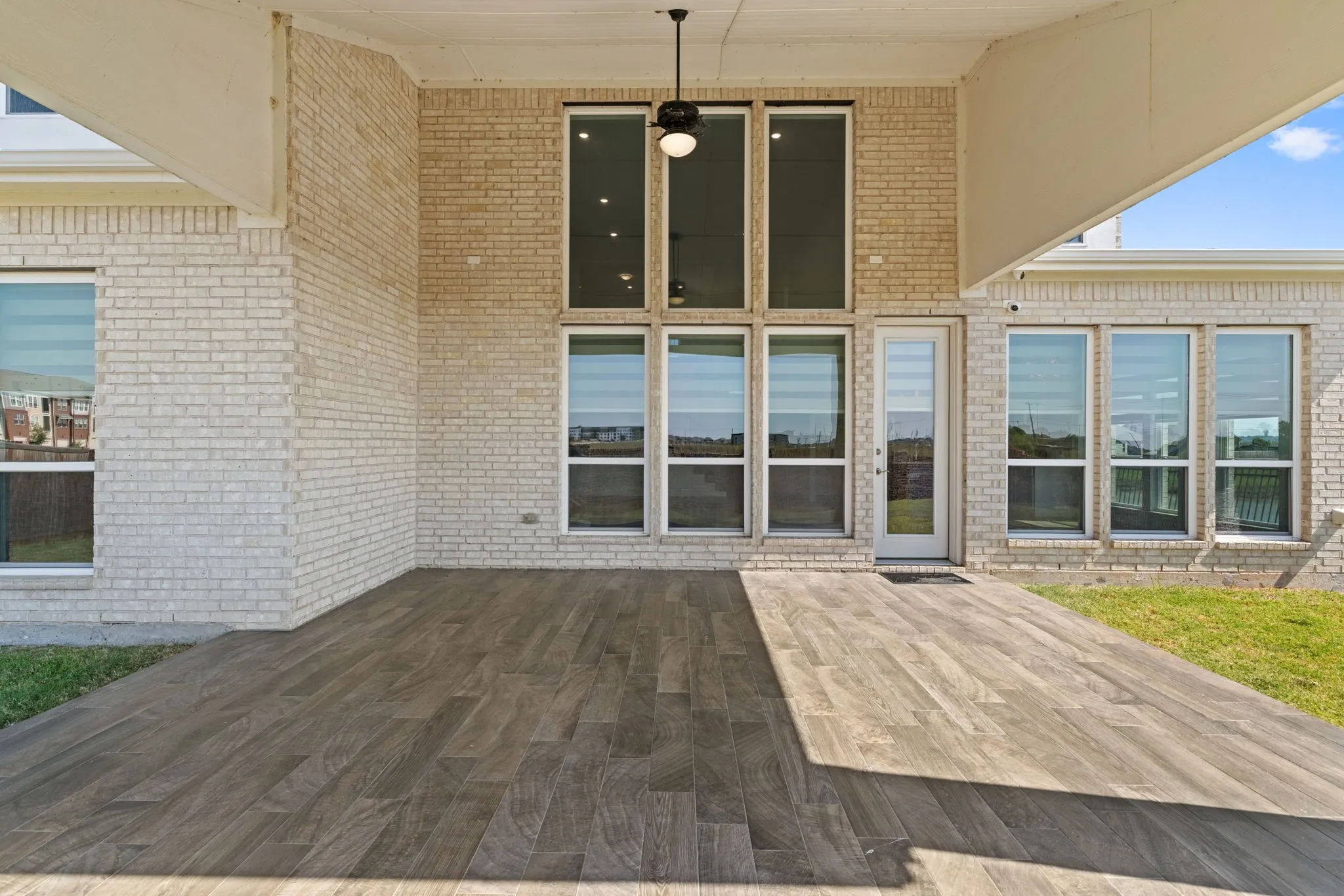 Single Family Residence For Sale in Collin County , 4437 Canadian River Drive, Celina, Texas 75078, 6 Bedroom, 6 Bathroom, 2 Garage spaces, 4,157 Sqft, built in 2018, mls#21345211, Real Estate Agent in Celina, Homes For Sale in Collin county, Homes For Sale in Celina, Realtor in Celina Texas, Real Estate Brokerage Independent Realty Texas, Luminita Cordes Realtor