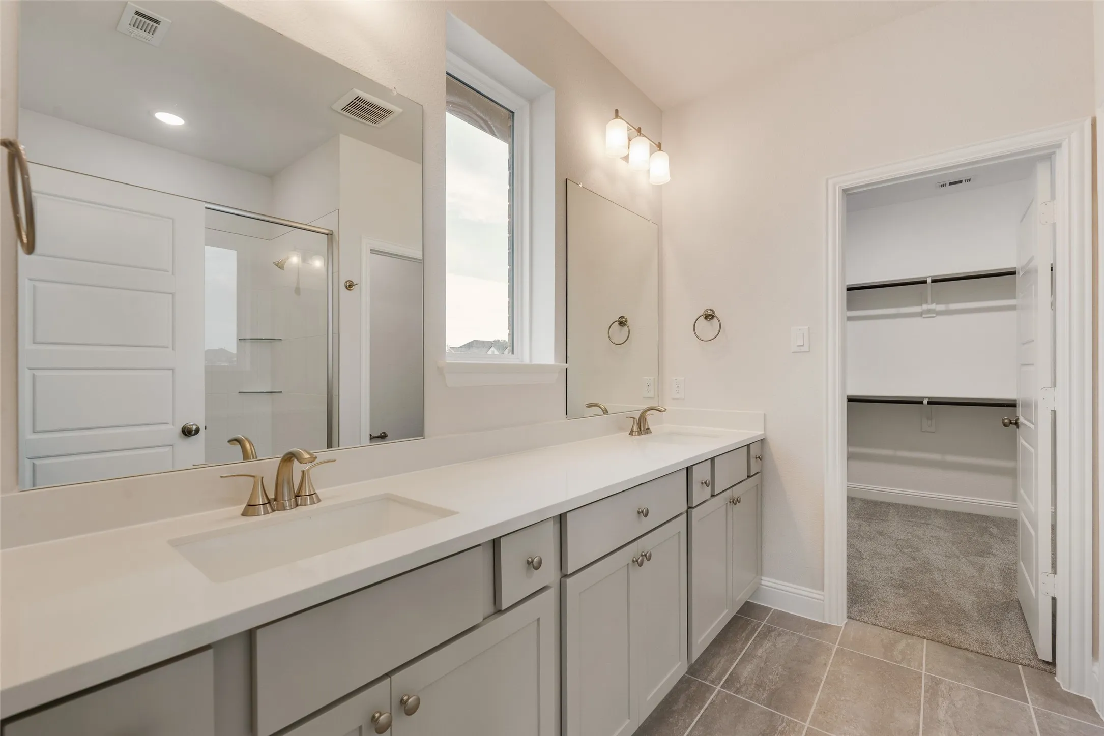 Single Family Residence For Sale in Denton County , 4112 Picton Avenue, Celina, Texas 76227, 3 Bedroom, 3 Bathroom, 2 Garage spaces, 2,457 Sqft, built in 2026, mls#21345229, Real Estate Agent in Celina, Homes For Sale in Denton county, Homes For Sale in Celina, Realtor in Celina Texas, Real Estate Brokerage Independent Realty Texas, Luminita Cordes Realtor