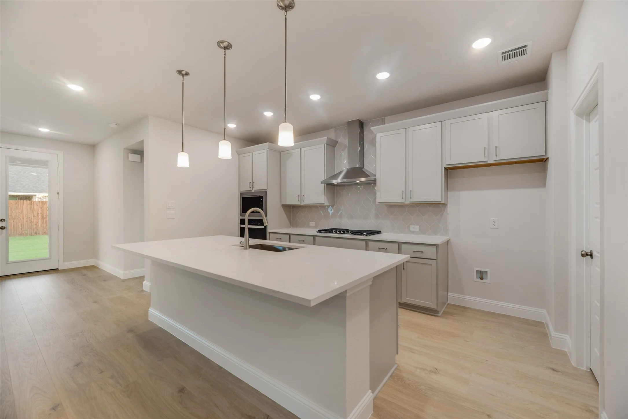 Single Family Residence For Sale in Denton County , 4112 Picton Avenue, Celina, Texas 76227, 3 Bedroom, 3 Bathroom, 2 Garage spaces, 2,457 Sqft, built in 2026, mls#21345229, Real Estate Agent in Celina, Homes For Sale in Denton county, Homes For Sale in Celina, Realtor in Celina Texas, Real Estate Brokerage Independent Realty Texas, Luminita Cordes Realtor