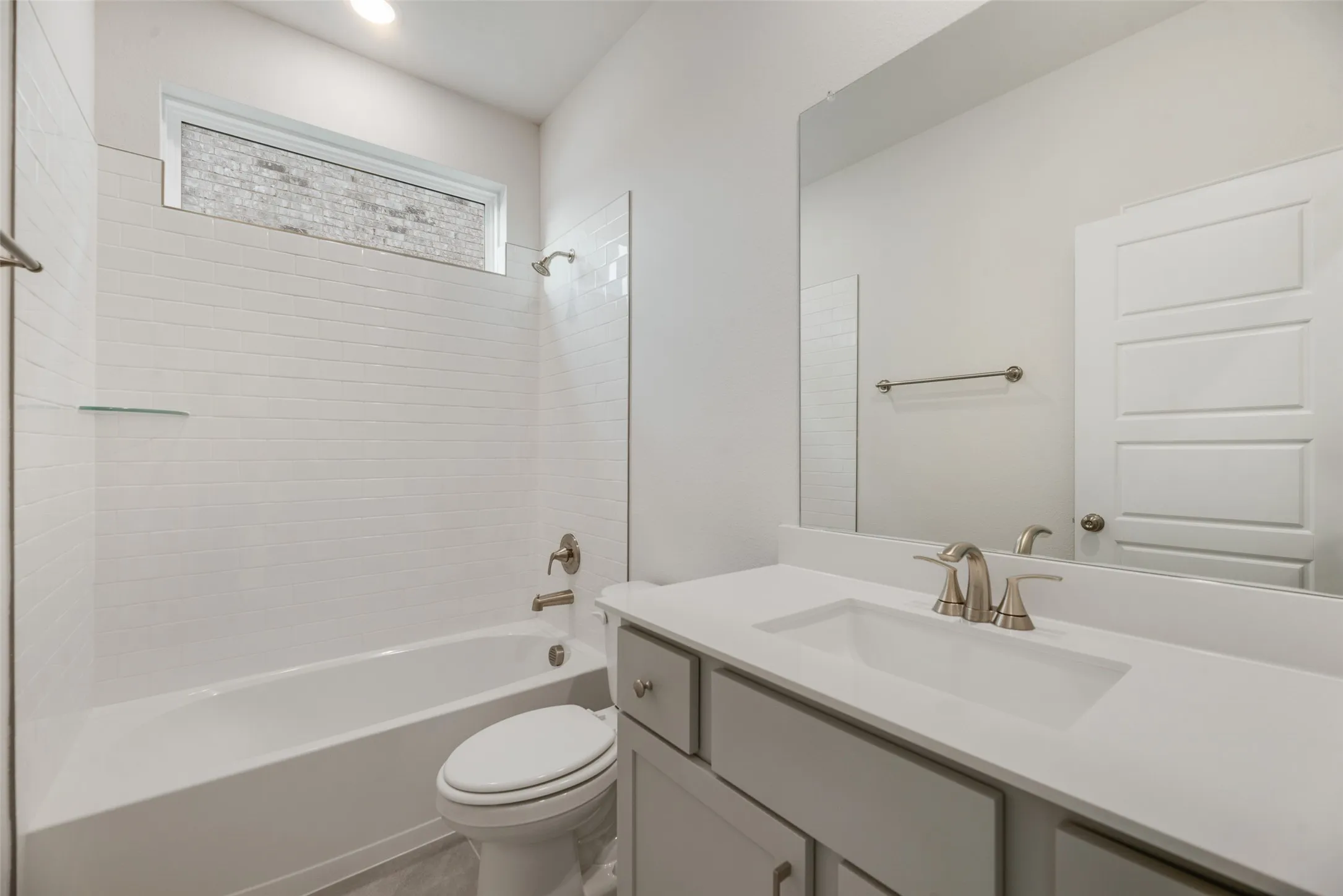 Single Family Residence For Sale in Denton County , 4112 Picton Avenue, Celina, Texas 76227, 3 Bedroom, 3 Bathroom, 2 Garage spaces, 2,457 Sqft, built in 2026, mls#21345229, Real Estate Agent in Celina, Homes For Sale in Denton county, Homes For Sale in Celina, Realtor in Celina Texas, Real Estate Brokerage Independent Realty Texas, Luminita Cordes Realtor