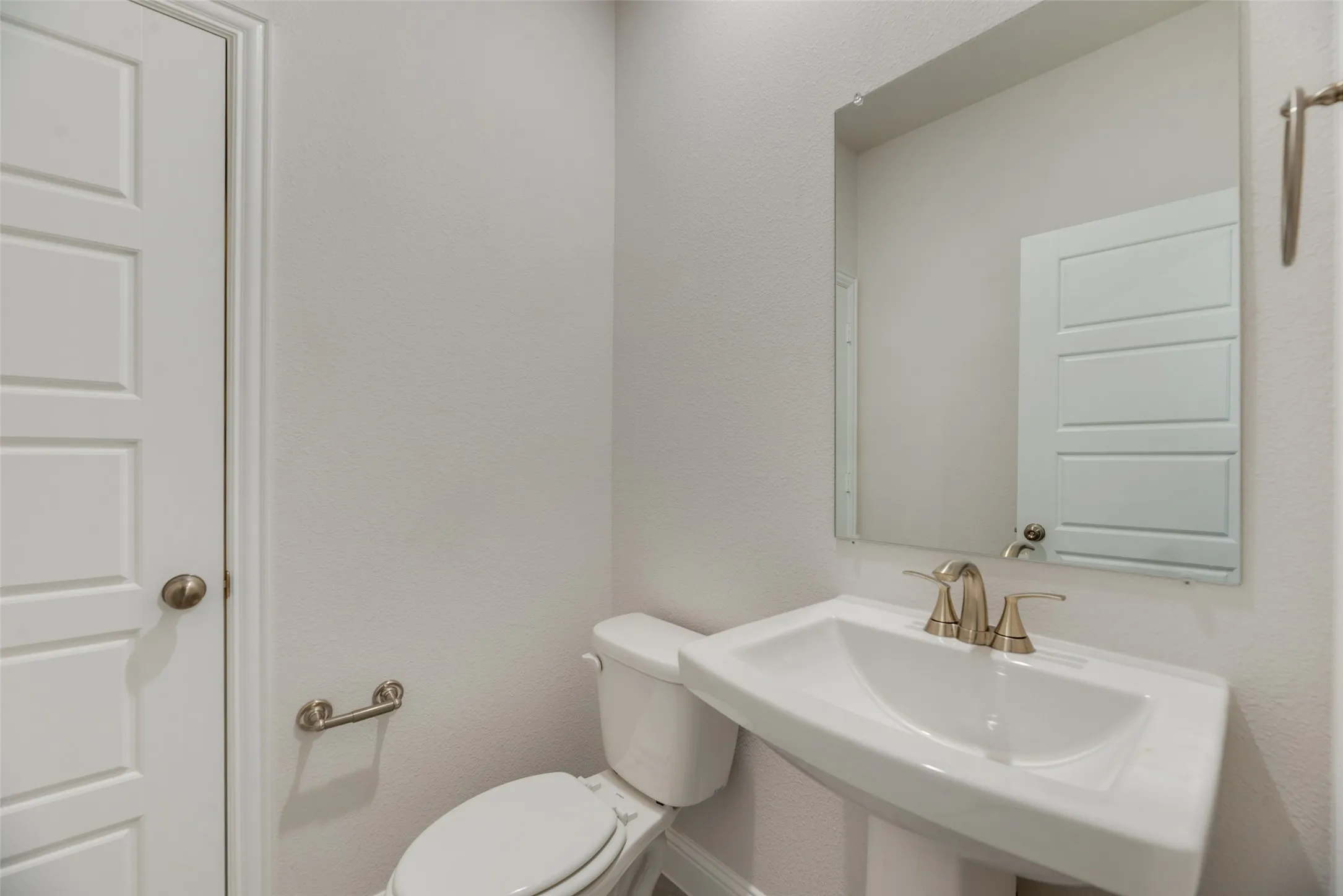 Single Family Residence For Sale in Denton County , 4112 Picton Avenue, Celina, Texas 76227, 3 Bedroom, 3 Bathroom, 2 Garage spaces, 2,457 Sqft, built in 2026, mls#21345229, Real Estate Agent in Celina, Homes For Sale in Denton county, Homes For Sale in Celina, Realtor in Celina Texas, Real Estate Brokerage Independent Realty Texas, Luminita Cordes Realtor
