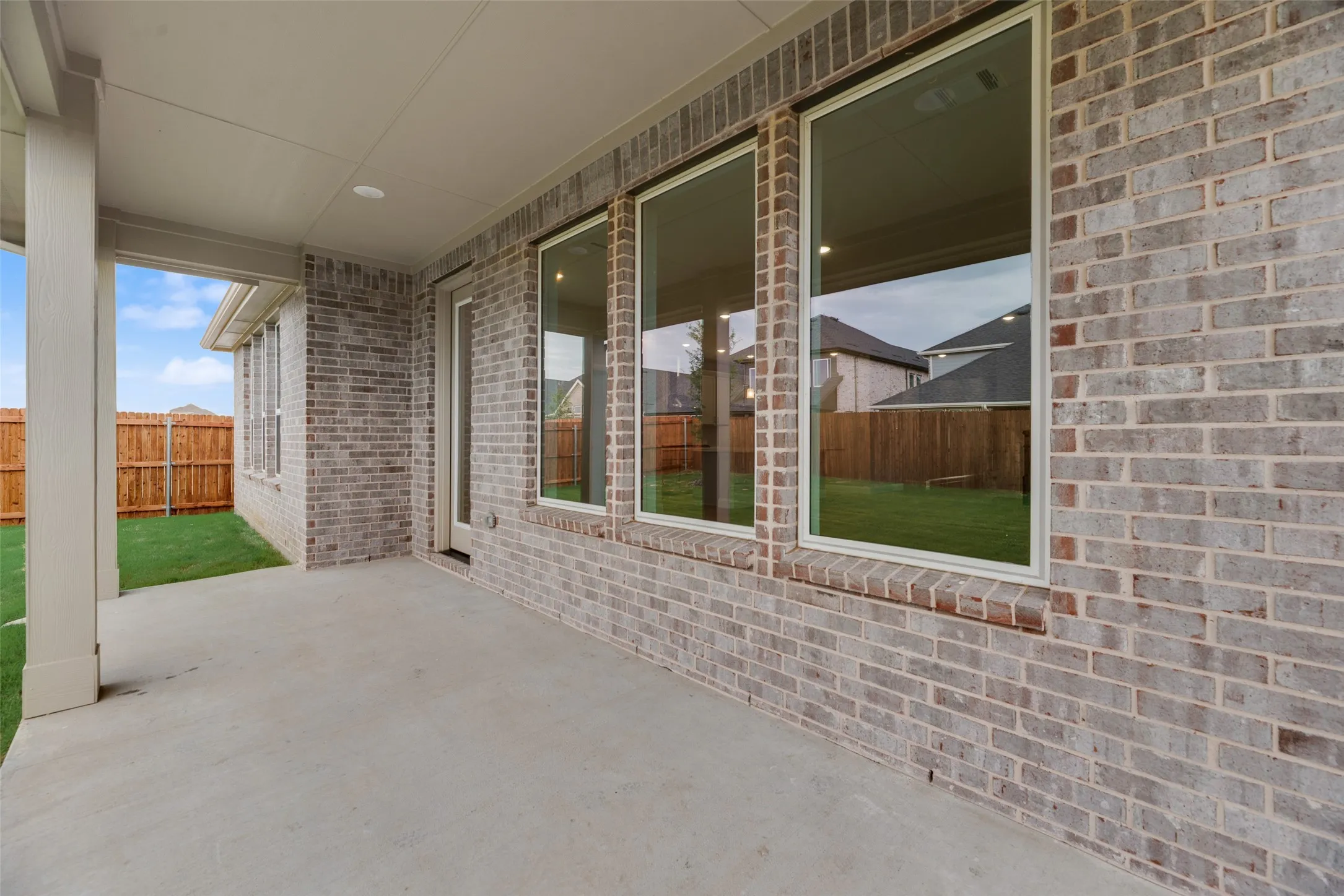 Single Family Residence For Sale in Denton County , 4112 Picton Avenue, Celina, Texas 76227, 3 Bedroom, 3 Bathroom, 2 Garage spaces, 2,457 Sqft, built in 2026, mls#21345229, Real Estate Agent in Celina, Homes For Sale in Denton county, Homes For Sale in Celina, Realtor in Celina Texas, Real Estate Brokerage Independent Realty Texas, Luminita Cordes Realtor