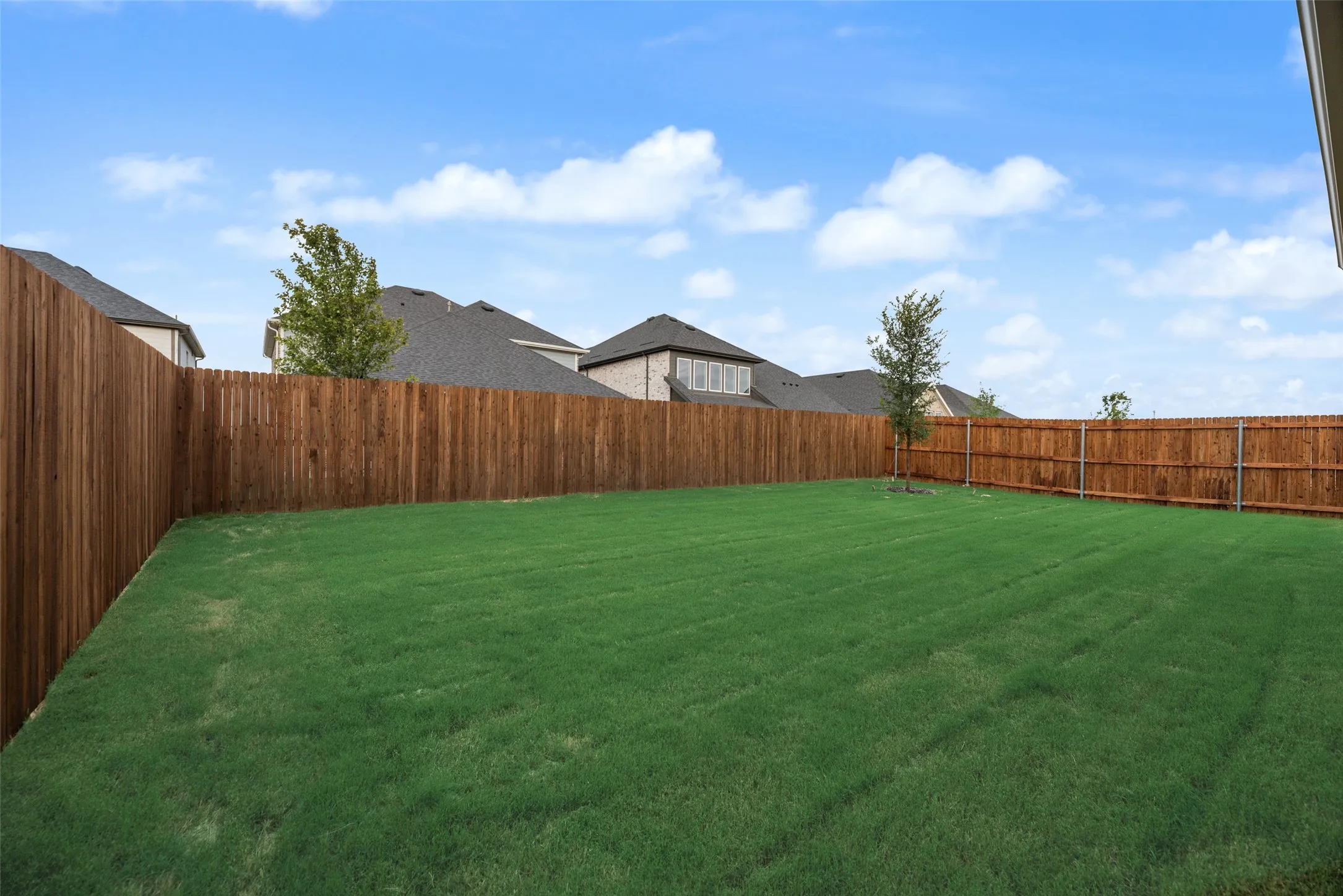 Single Family Residence For Sale in Denton County , 4112 Picton Avenue, Celina, Texas 76227, 3 Bedroom, 3 Bathroom, 2 Garage spaces, 2,457 Sqft, built in 2026, mls#21345229, Real Estate Agent in Celina, Homes For Sale in Denton county, Homes For Sale in Celina, Realtor in Celina Texas, Real Estate Brokerage Independent Realty Texas, Luminita Cordes Realtor