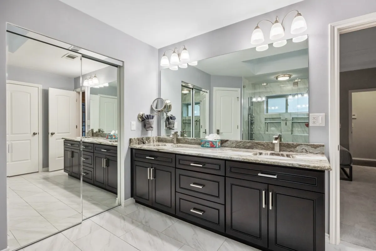 Single Family Residence For Sale in Collin County , 18104 Aramis Lane, Dallas, Texas 75252, 4 Bedroom, 3 Bathroom, 2 Garage spaces, 2,308 Sqft, built in 1981, mls#21344131, Real Estate Agent in Dallas, Homes For Sale in Collin county, Homes For Sale in Dallas, Realtor in Dallas Texas, Real Estate Brokerage Independent Realty Texas, Luminita Cordes Realtor