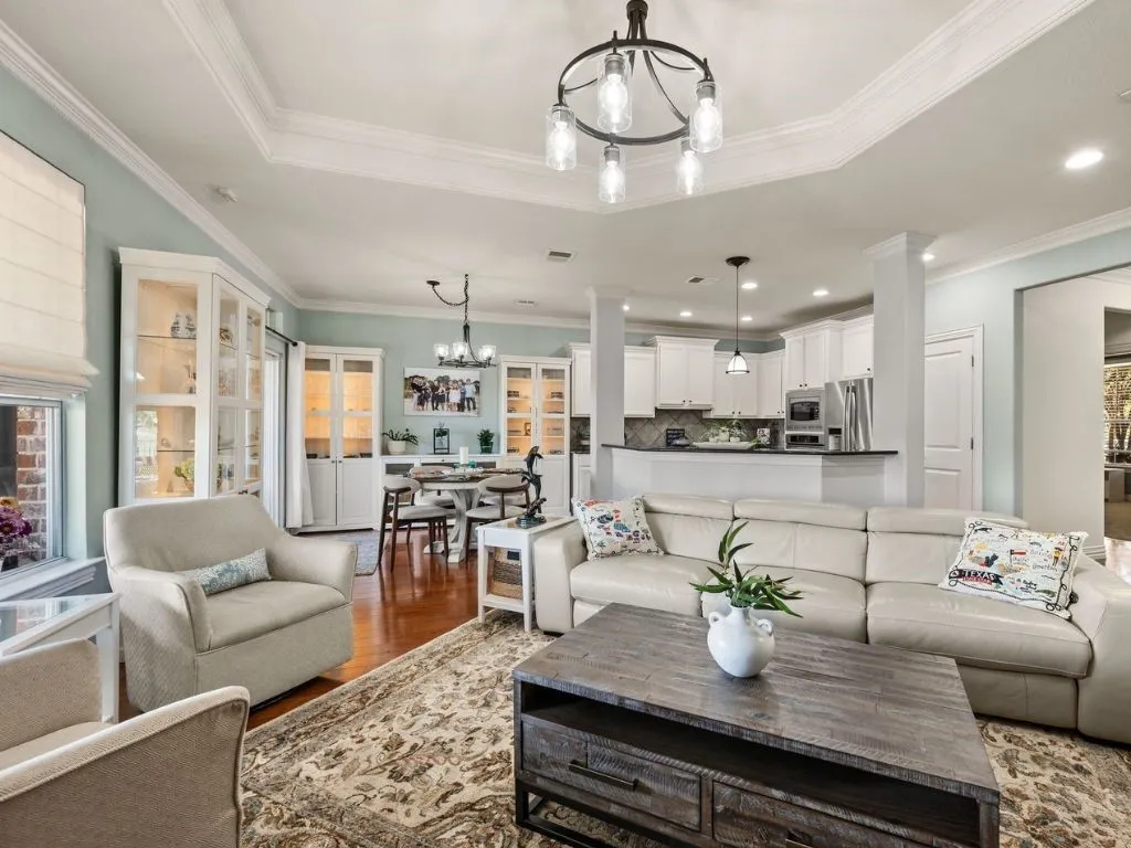 Single Family Residence For Sale in Denton County , 631 Burnswick Isles Way, Frisco, Texas 75036, 2 Bedroom, 2 Bathroom, 2 Garage spaces, 1,652 Sqft, built in 2006, mls#21315894, Real Estate Agent in Frisco, Homes For Sale in Denton county, Homes For Sale in Frisco, Realtor in Frisco Texas, Real Estate Brokerage Independent Realty Texas, Luminita Cordes Realtor