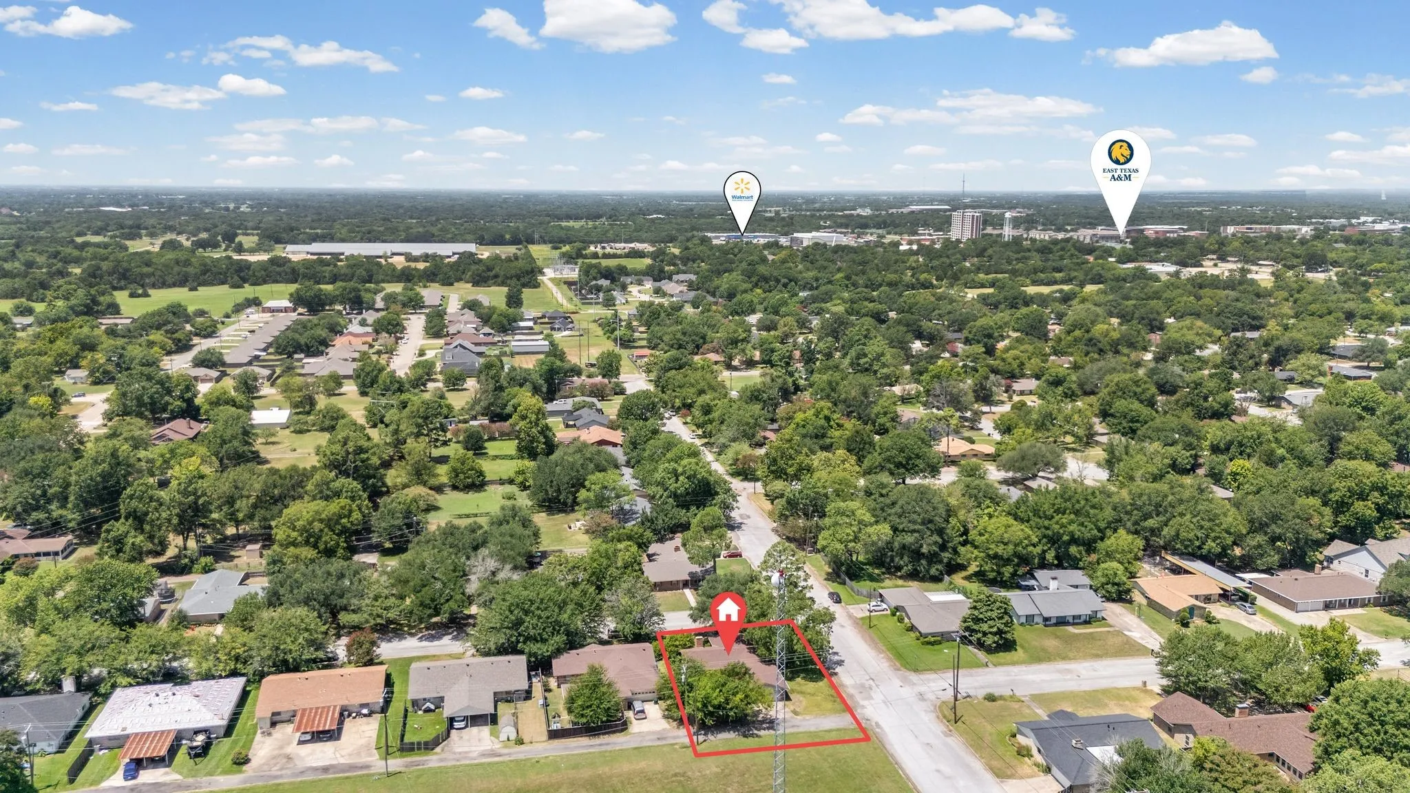Single Family Residence For Sale in Hunt County , 2903 Melmar Park Street, Commerce, Texas 75428, 3 Bedroom, 2 Bathroom, 2 Garage spaces, 1,725 Sqft, built in 1969, mls#21344895, Real Estate Agent in Commerce, Homes For Sale in Hunt county, Homes For Sale in Commerce, Realtor in Commerce Texas, Real Estate Brokerage Independent Realty Texas, Luminita Cordes Realtor
