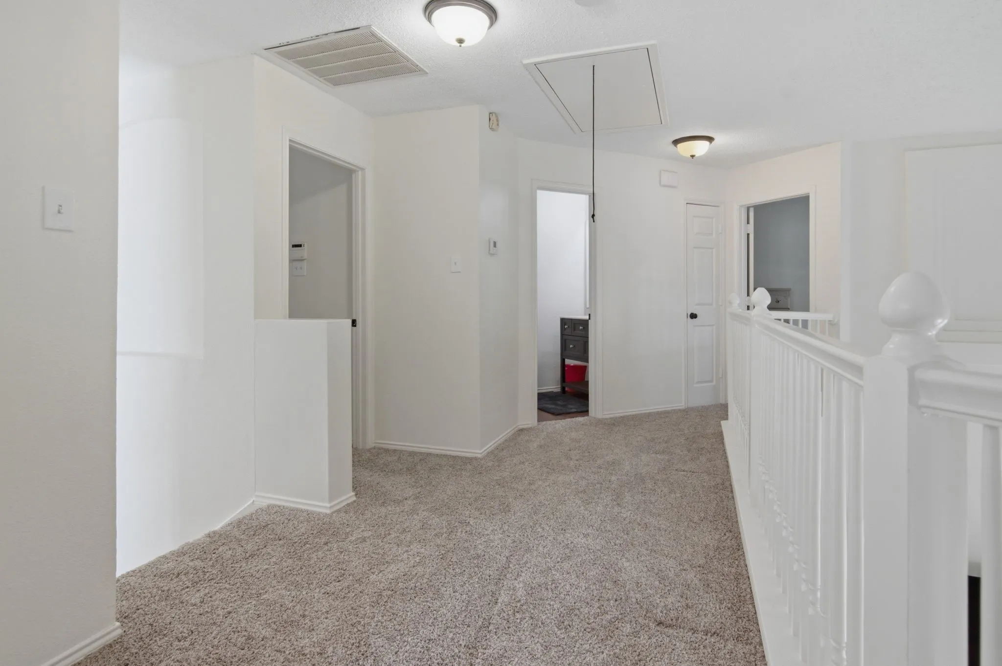 Single Family Residence For Sale in Tarrant County , 740 Cardinal Drive, Saginaw, Texas 76131, 4 Bedroom, 3 Bathroom, 2 Garage spaces, 2,408 Sqft, built in 2001, mls#21342915, Real Estate Agent in Saginaw, Homes For Sale in Tarrant county, Homes For Sale in Saginaw, Realtor in Saginaw Texas, Real Estate Brokerage Independent Realty Texas, Luminita Cordes Realtor