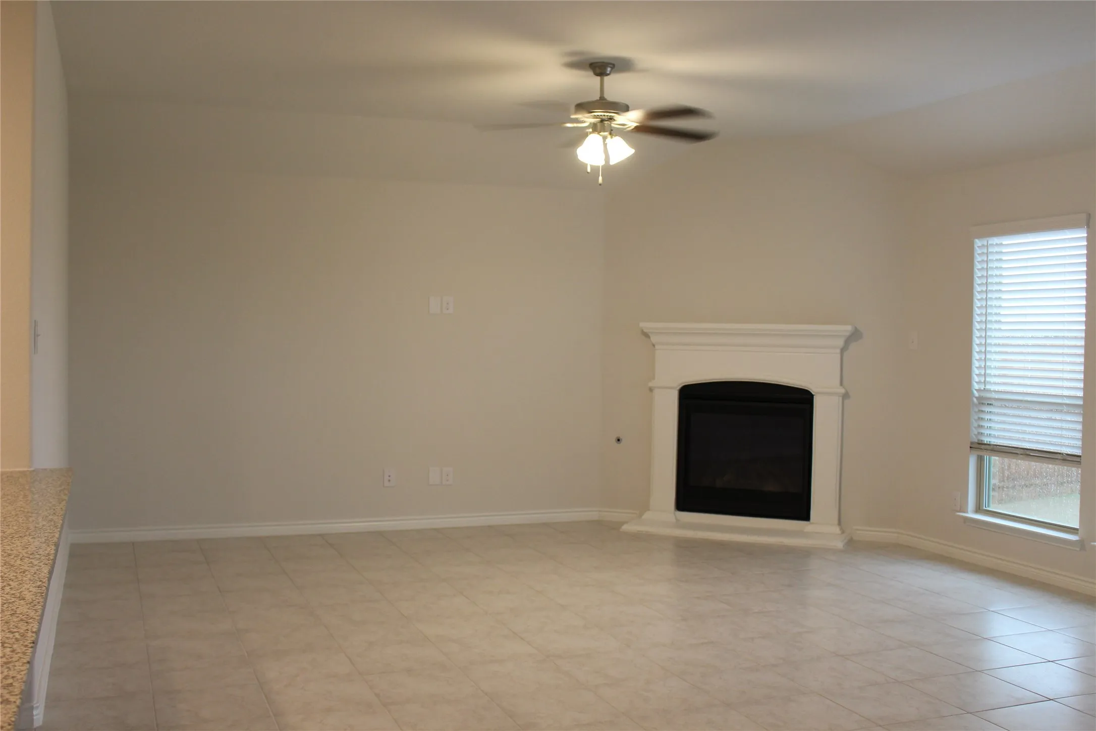 Single Family Residence For Rent in Kaufman County , 5010 Flanagan Drive, Forney, Texas 75126, 4 Bedrooms, 2 Bathrooms, 2 Garage spaces, 2,047 Sqft, built in 2020, Price $2,450, mls#21345252, Real Estate Agent in Forney, Homes For Rent in Kaufman county, Homes For Rent in Forney, Realtor in Forney Texas, Real Estate Brokerage Independent Realty Texas, Luminita Cordes Realtor