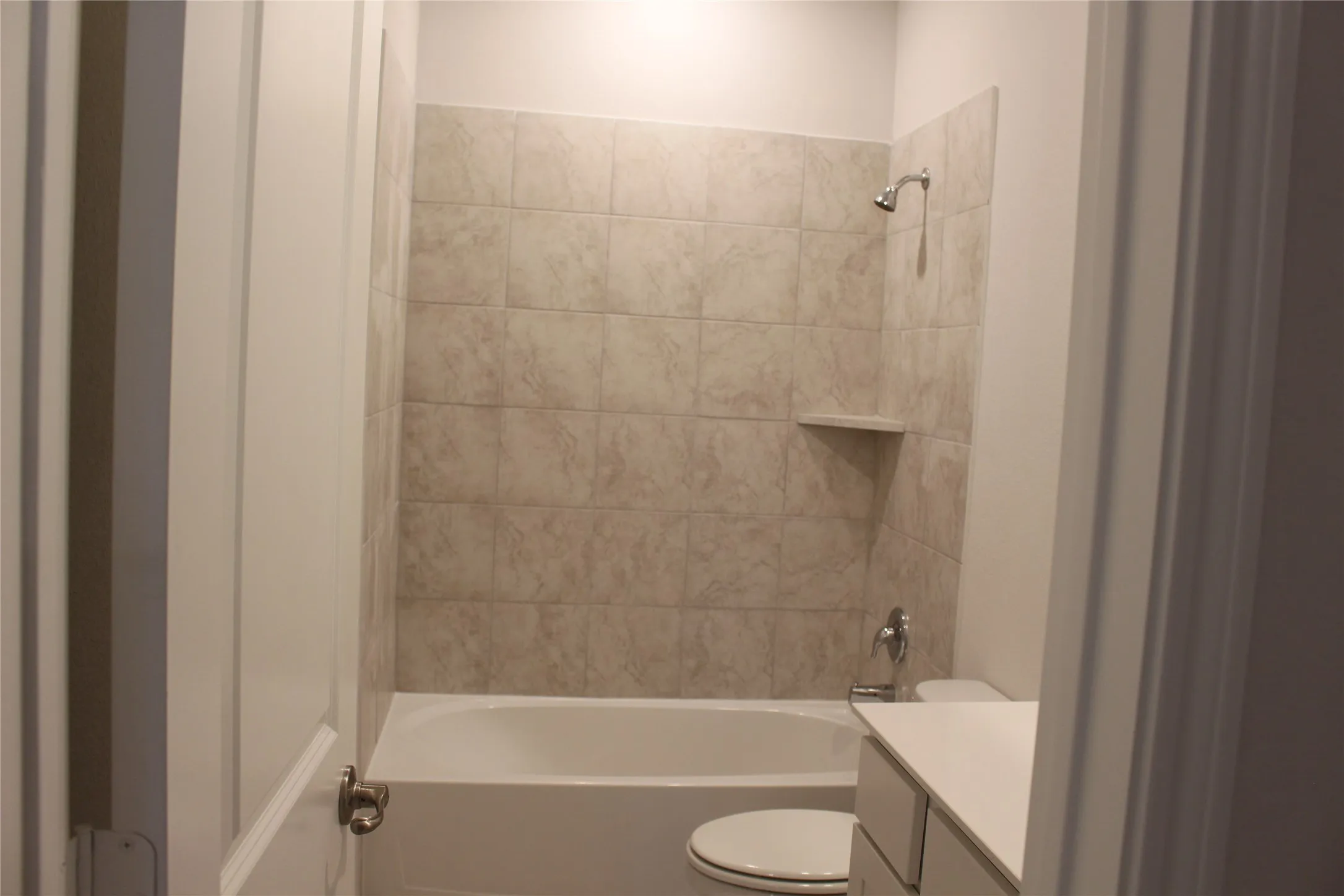 Single Family Residence For Rent in Kaufman County , 5010 Flanagan Drive, Forney, Texas 75126, 4 Bedrooms, 2 Bathrooms, 2 Garage spaces, 2,047 Sqft, built in 2020, Price $2,450, mls#21345252, Real Estate Agent in Forney, Homes For Rent in Kaufman county, Homes For Rent in Forney, Realtor in Forney Texas, Real Estate Brokerage Independent Realty Texas, Luminita Cordes Realtor