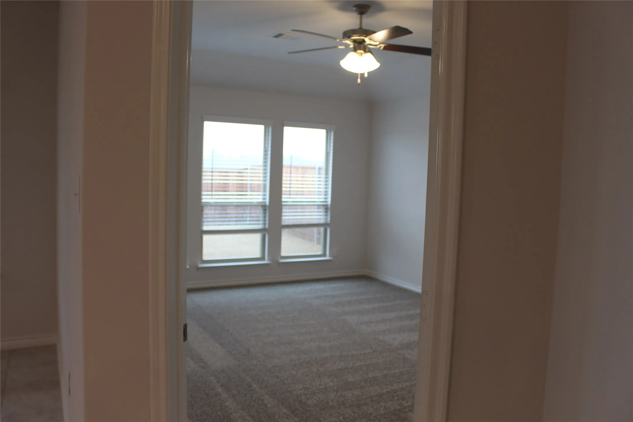 Single Family Residence For Rent in Kaufman County , 5010 Flanagan Drive, Forney, Texas 75126, 4 Bedrooms, 2 Bathrooms, 2 Garage spaces, 2,047 Sqft, built in 2020, Price $2,450, mls#21345252, Real Estate Agent in Forney, Homes For Rent in Kaufman county, Homes For Rent in Forney, Realtor in Forney Texas, Real Estate Brokerage Independent Realty Texas, Luminita Cordes Realtor