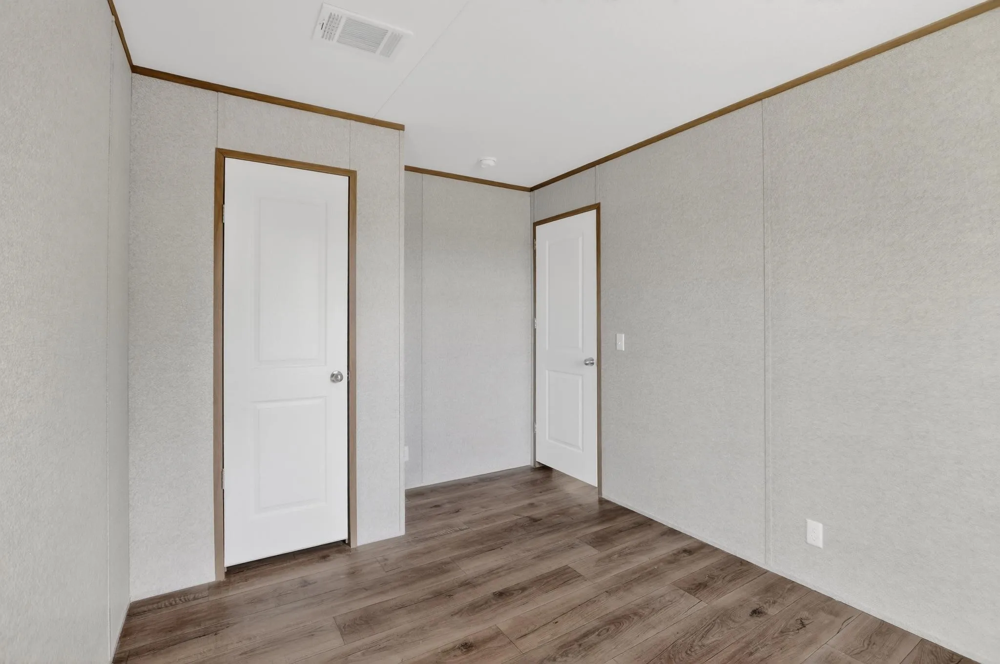 Mobile Home For Sale in Wise County , 206 Rhett Court, Aurora, Texas 76078, 4 Bedroom, 2 Bathroom, Garage spaces, 1,568 Sqft, built in 2025, mls#21342830, Real Estate Agent in Aurora, Homes For Sale in Wise county, Homes For Sale in Aurora, Realtor in Aurora Texas, Real Estate Brokerage Independent Realty Texas, Luminita Cordes Realtor