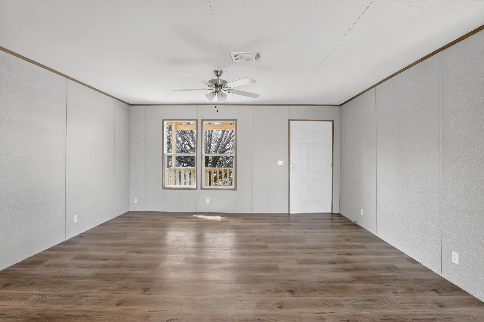 Mobile Home For Sale in Wise County , 206 Rhett Court, Aurora, Texas 76078, 4 Bedroom, 2 Bathroom, Garage spaces, 1,568 Sqft, built in 2025, mls#21342830, Real Estate Agent in Aurora, Homes For Sale in Wise county, Homes For Sale in Aurora, Realtor in Aurora Texas, Real Estate Brokerage Independent Realty Texas, Luminita Cordes Realtor