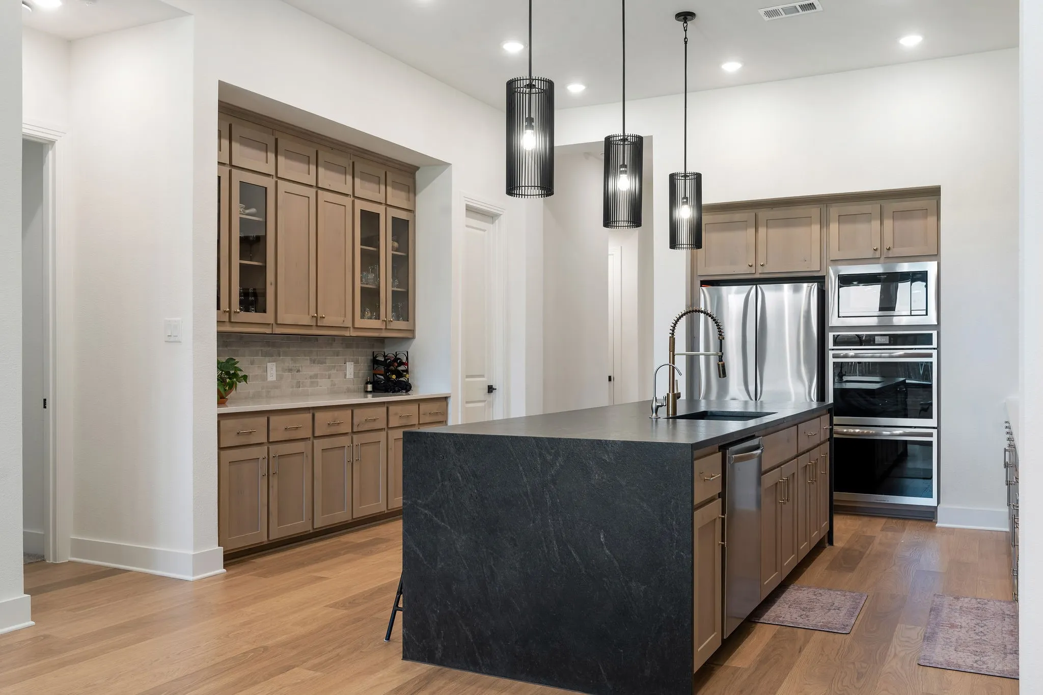 Single Family Residence For Sale in Rockwall County , 1716 Grenache Drive, Mclendon Chisholm, Texas 75032, 4 Bedroom, 4 Bathroom, 3 Garage spaces, 2,949 Sqft, built in 2025, mls#21344080, Real Estate Agent in Mclendon Chisholm, Homes For Sale in Rockwall county, Homes For Sale in Mclendon Chisholm, Realtor in Mclendon Chisholm Texas, Real Estate Brokerage Independent Realty Texas, Luminita Cordes Realtor