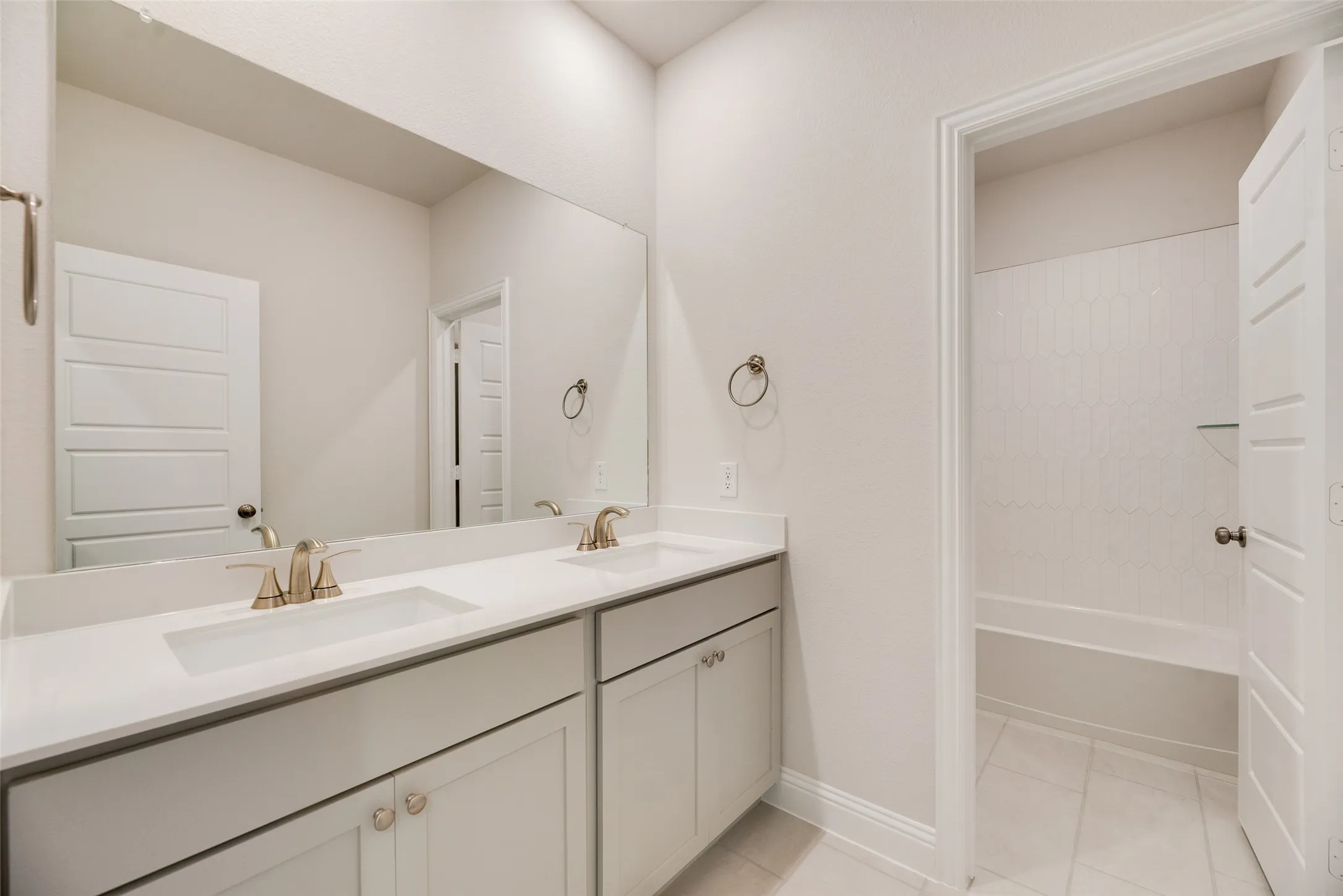 Single Family Residence For Sale in Denton County , 4412 Wordsworth Avenue, Celina, Texas 76227, 5 Bedroom, 4 Bathroom, 2 Garage spaces, 3,566 Sqft, built in 2026, mls#21345246, Real Estate Agent in Celina, Homes For Sale in Denton county, Homes For Sale in Celina, Realtor in Celina Texas, Real Estate Brokerage Independent Realty Texas, Luminita Cordes Realtor
