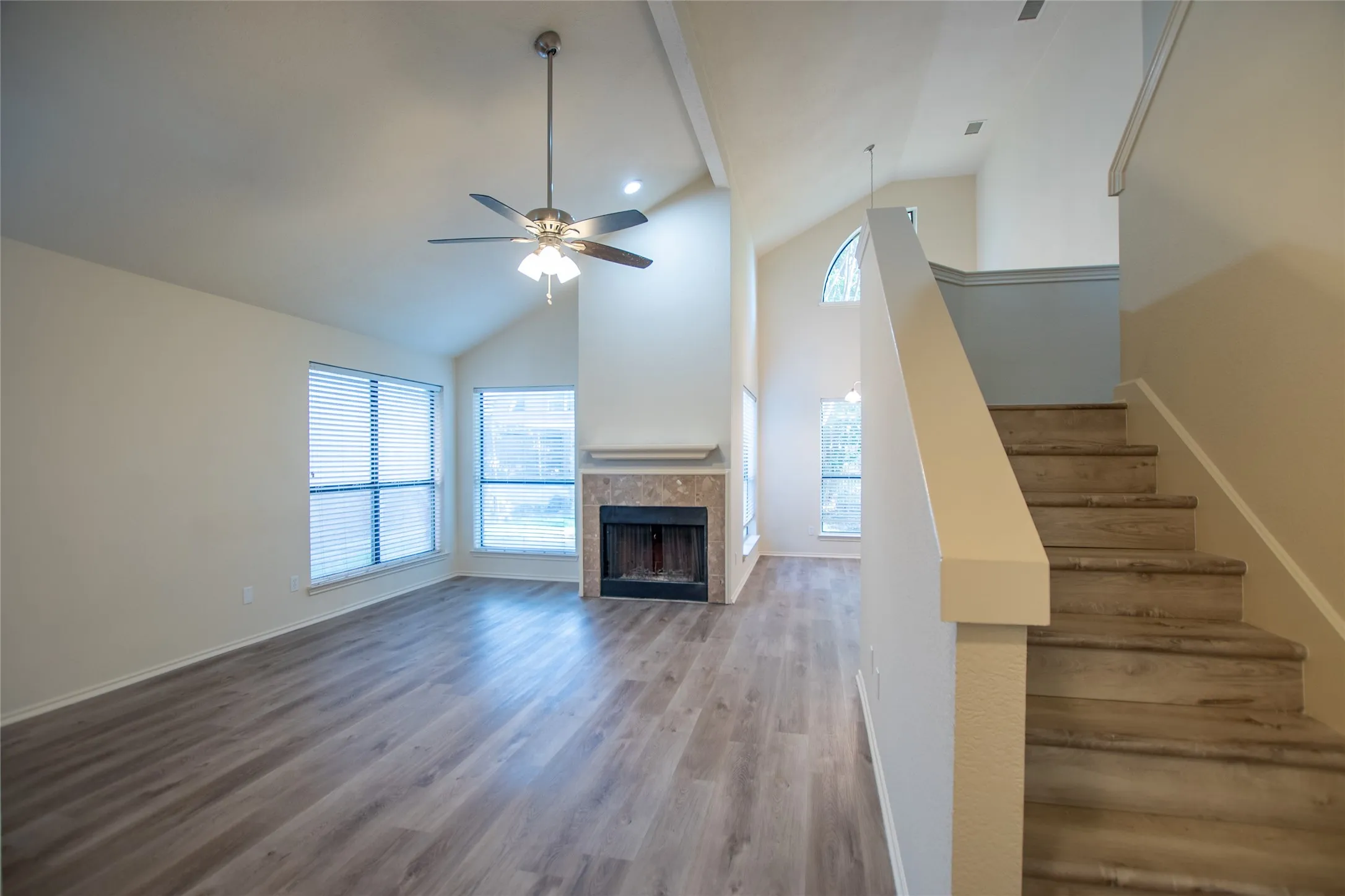 Single Family Residence For Sale in Collin County , 3840 Suffolk Lane, Plano, Texas 75023, 3 Bedroom, 3 Bathroom, 2 Garage spaces, 1,779 Sqft, built in 1988, mls#21344075, Real Estate Agent in Plano, Homes For Sale in Collin county, Homes For Sale in Plano, Realtor in Plano Texas, Real Estate Brokerage Independent Realty Texas, Luminita Cordes Realtor