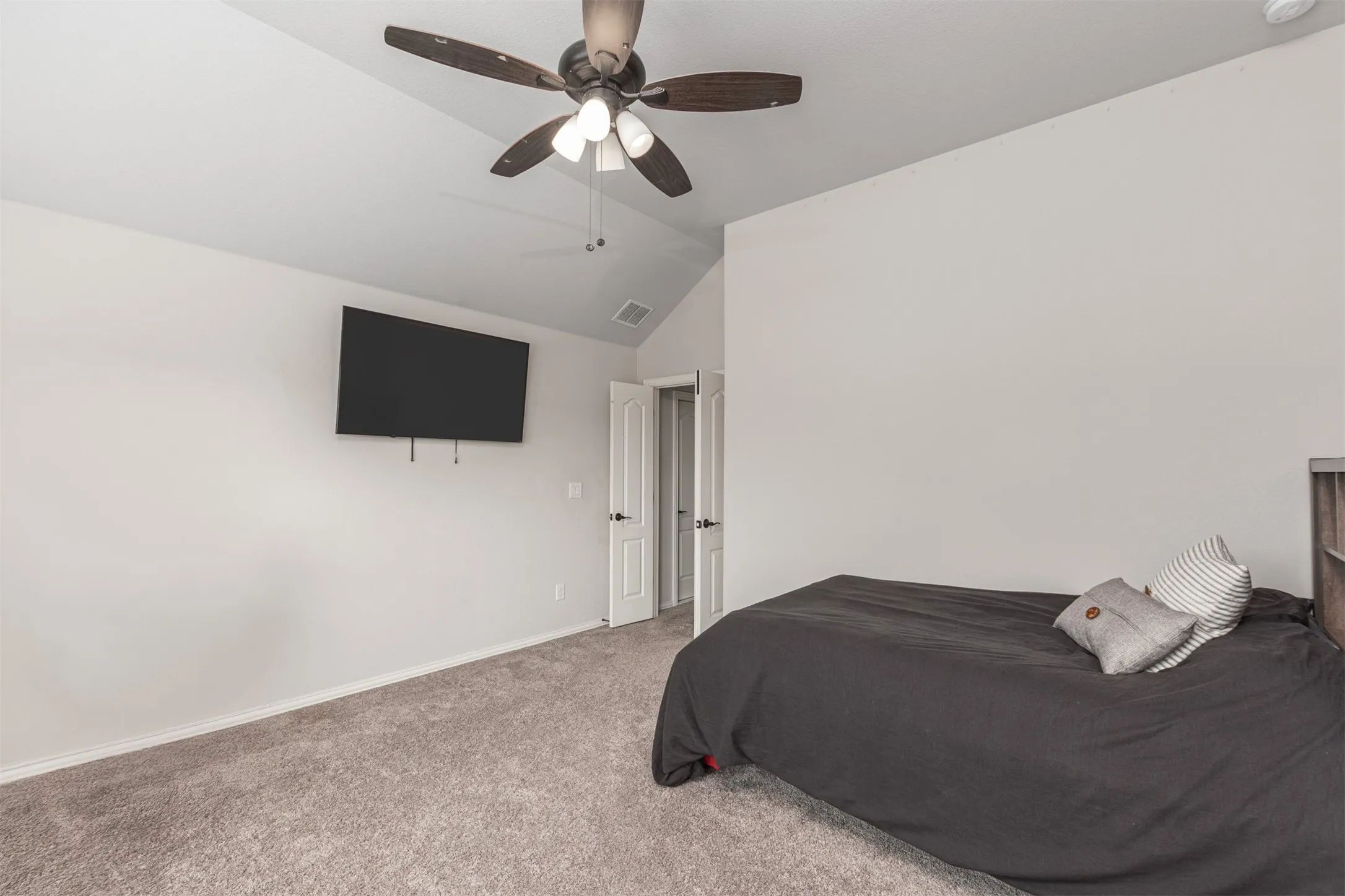 Large Bedroom #2