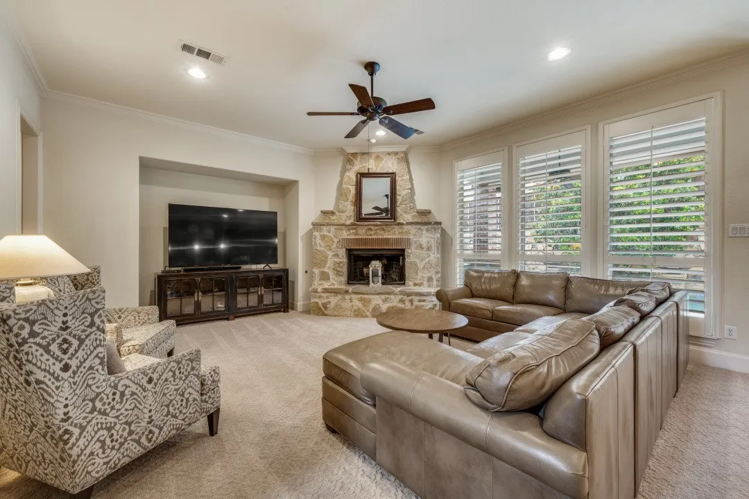 Single Family Residence For Sale in Collin County , 4211 Rocky Ford Drive, Prosper, Texas 75078, 5 Bedroom, 4 Bathroom, 3 Garage spaces, 3,851 Sqft, built in 2010, mls#21322764, Real Estate Agent in Prosper, Homes For Sale in Collin county, Homes For Sale in Prosper, Realtor in Prosper Texas, Real Estate Brokerage Independent Realty Texas, Luminita Cordes Realtor