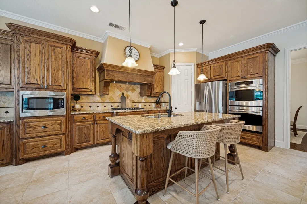 Single Family Residence For Sale in Collin County , 4211 Rocky Ford Drive, Prosper, Texas 75078, 5 Bedroom, 4 Bathroom, 3 Garage spaces, 3,851 Sqft, built in 2010, mls#21322764, Real Estate Agent in Prosper, Homes For Sale in Collin county, Homes For Sale in Prosper, Realtor in Prosper Texas, Real Estate Brokerage Independent Realty Texas, Luminita Cordes Realtor