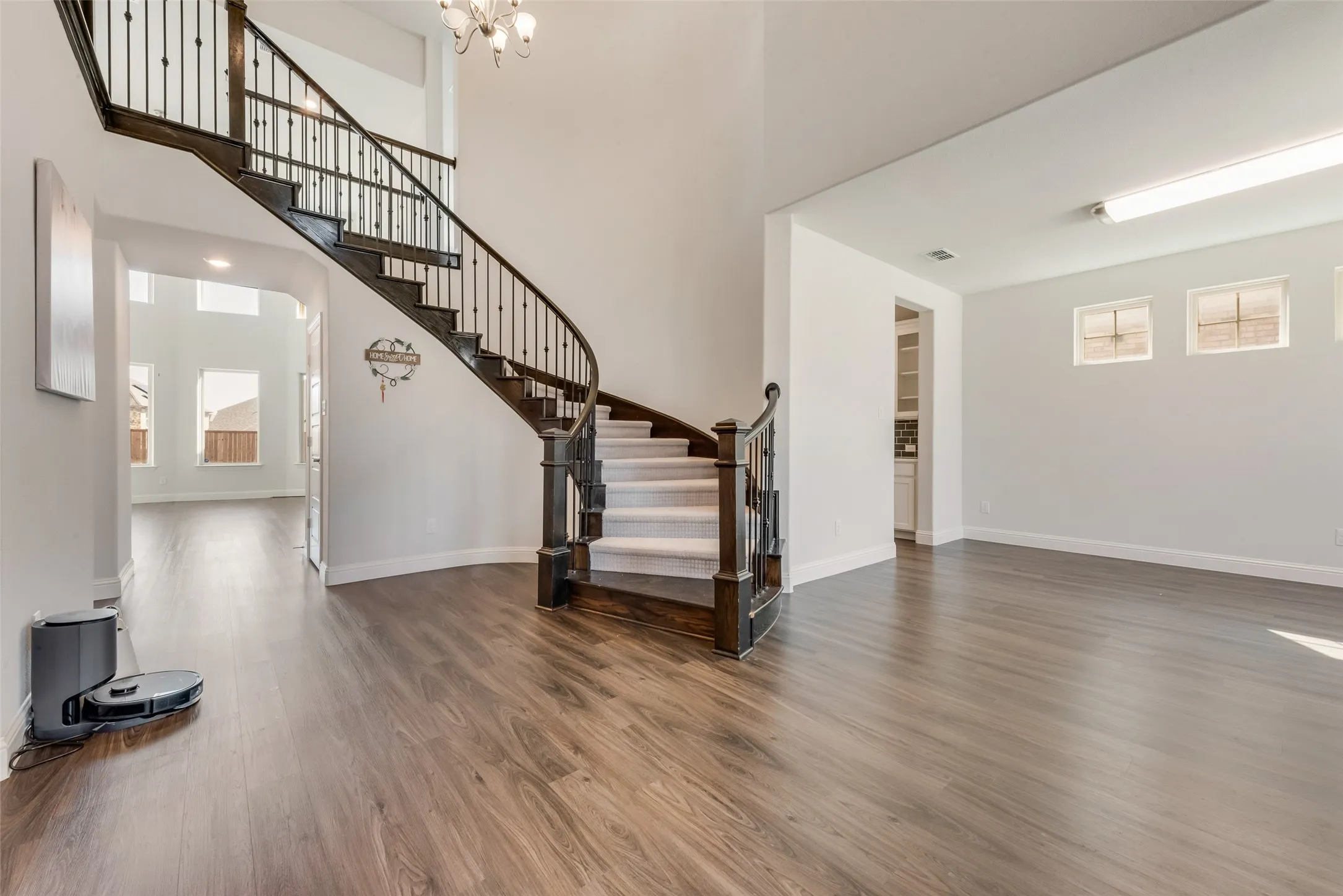 Single Family Residence For Rent in Collin County , 2112 Millwall Drive, Mc Kinney, Texas 75071, 4 Bedroom, 4 Bathroom, 2 Garage spaces, 4,099 Sqft, built in 2019, mls#21345272, Real Estate Agent in Mc Kinney, Homes For Rent in Collin county, Homes For Rent in Mc Kinney, Realtor in Mc Kinney Texas, Real Estate Brokerage Independent Realty Texas, Luminita Cordes Realtor