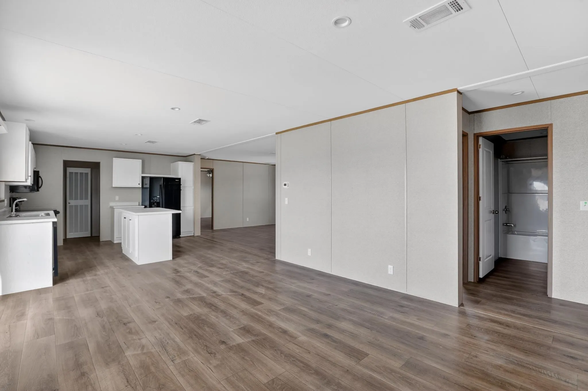 Mobile Home For Sale in Wise County , 309 Rhett Court, Aurora, Texas 76078, 4 Bedroom, 2 Bathroom, Garage spaces, 1,568 Sqft, built in 2025, mls#21342841, Real Estate Agent in Aurora, Homes For Sale in Wise county, Homes For Sale in Aurora, Realtor in Aurora Texas, Real Estate Brokerage Independent Realty Texas, Luminita Cordes Realtor