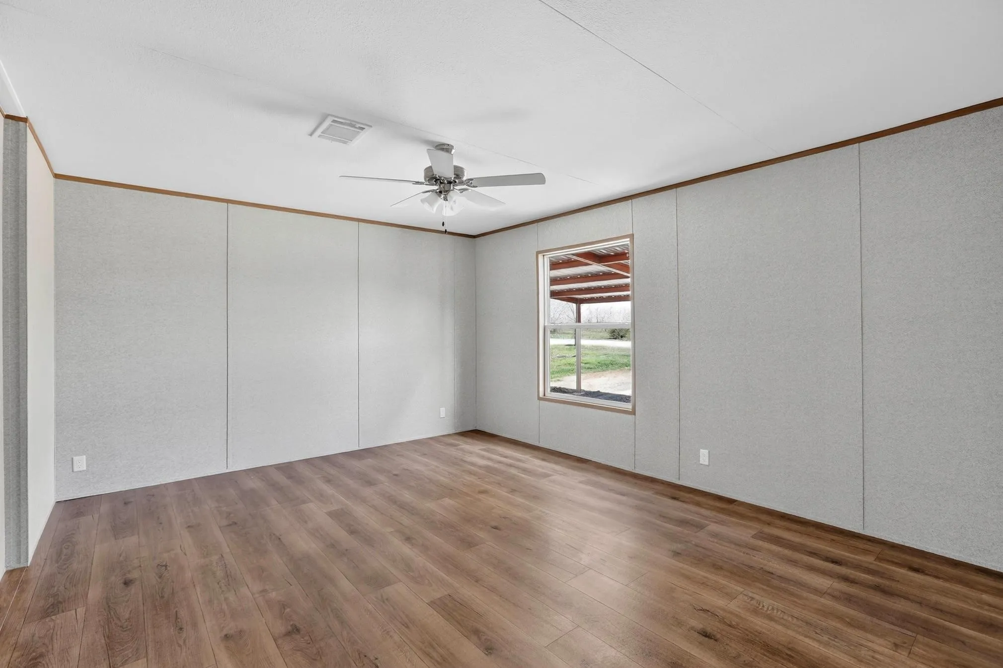 Mobile Home For Sale in Wise County , 309 Rhett Court, Aurora, Texas 76078, 4 Bedroom, 2 Bathroom, Garage spaces, 1,568 Sqft, built in 2025, mls#21342841, Real Estate Agent in Aurora, Homes For Sale in Wise county, Homes For Sale in Aurora, Realtor in Aurora Texas, Real Estate Brokerage Independent Realty Texas, Luminita Cordes Realtor