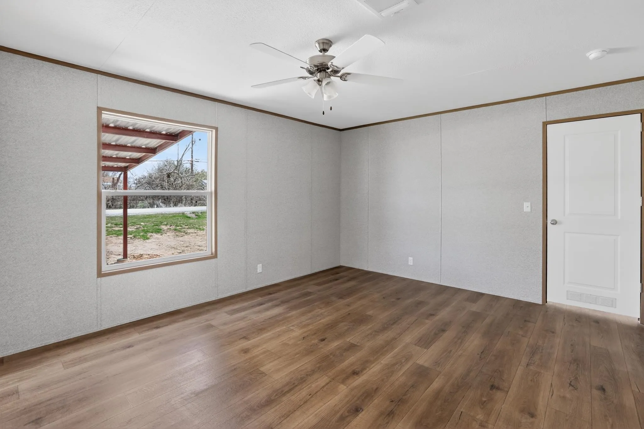Mobile Home For Sale in Wise County , 309 Rhett Court, Aurora, Texas 76078, 4 Bedroom, 2 Bathroom, Garage spaces, 1,568 Sqft, built in 2025, mls#21342841, Real Estate Agent in Aurora, Homes For Sale in Wise county, Homes For Sale in Aurora, Realtor in Aurora Texas, Real Estate Brokerage Independent Realty Texas, Luminita Cordes Realtor