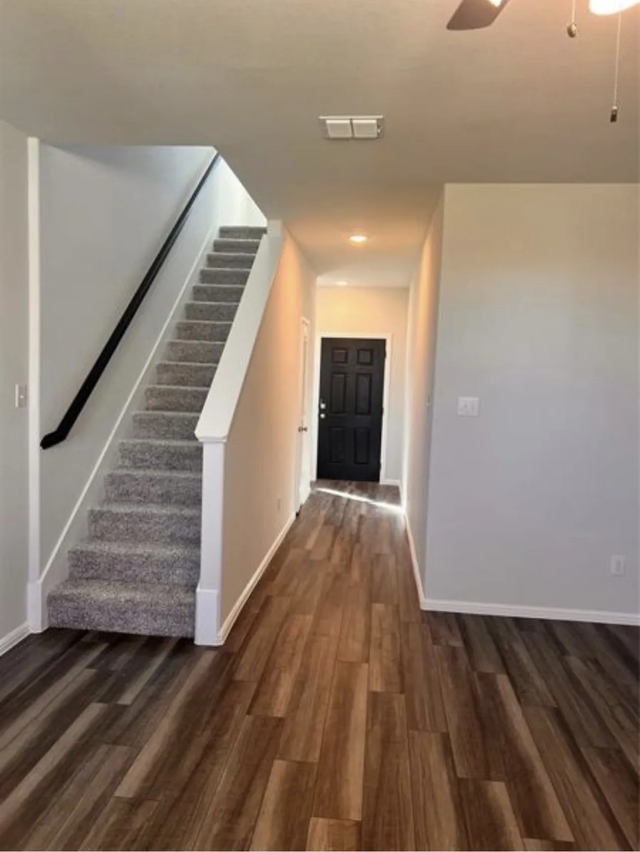 Single Family Residence For Rent in Collin County , 900 Portina Drive, Anna, Texas 75409, 3 Bedroom, 3 Bathroom, 2 Garage spaces, 1,793 Sqft, built in 2024, Price $2,200, mls#21345288, Real Estate Agent in Anna, Homes For Rent in Collin county, Homes For Rent in Anna, Realtor in Anna Texas, Real Estate Brokerage Independent Realty Texas, Luminita Cordes Realtor