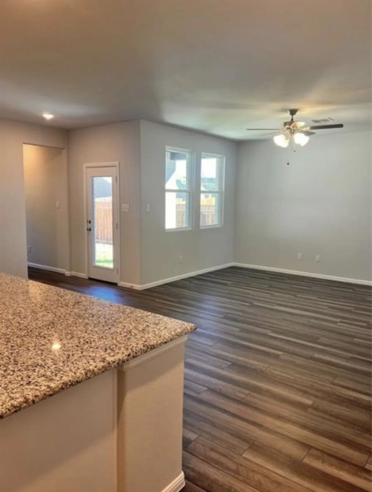 Single Family Residence For Rent in Collin County , 900 Portina Drive, Anna, Texas 75409, 3 Bedroom, 3 Bathroom, 2 Garage spaces, 1,793 Sqft, built in 2024, Price $2,200, mls#21345288, Real Estate Agent in Anna, Homes For Rent in Collin county, Homes For Rent in Anna, Realtor in Anna Texas, Real Estate Brokerage Independent Realty Texas, Luminita Cordes Realtor