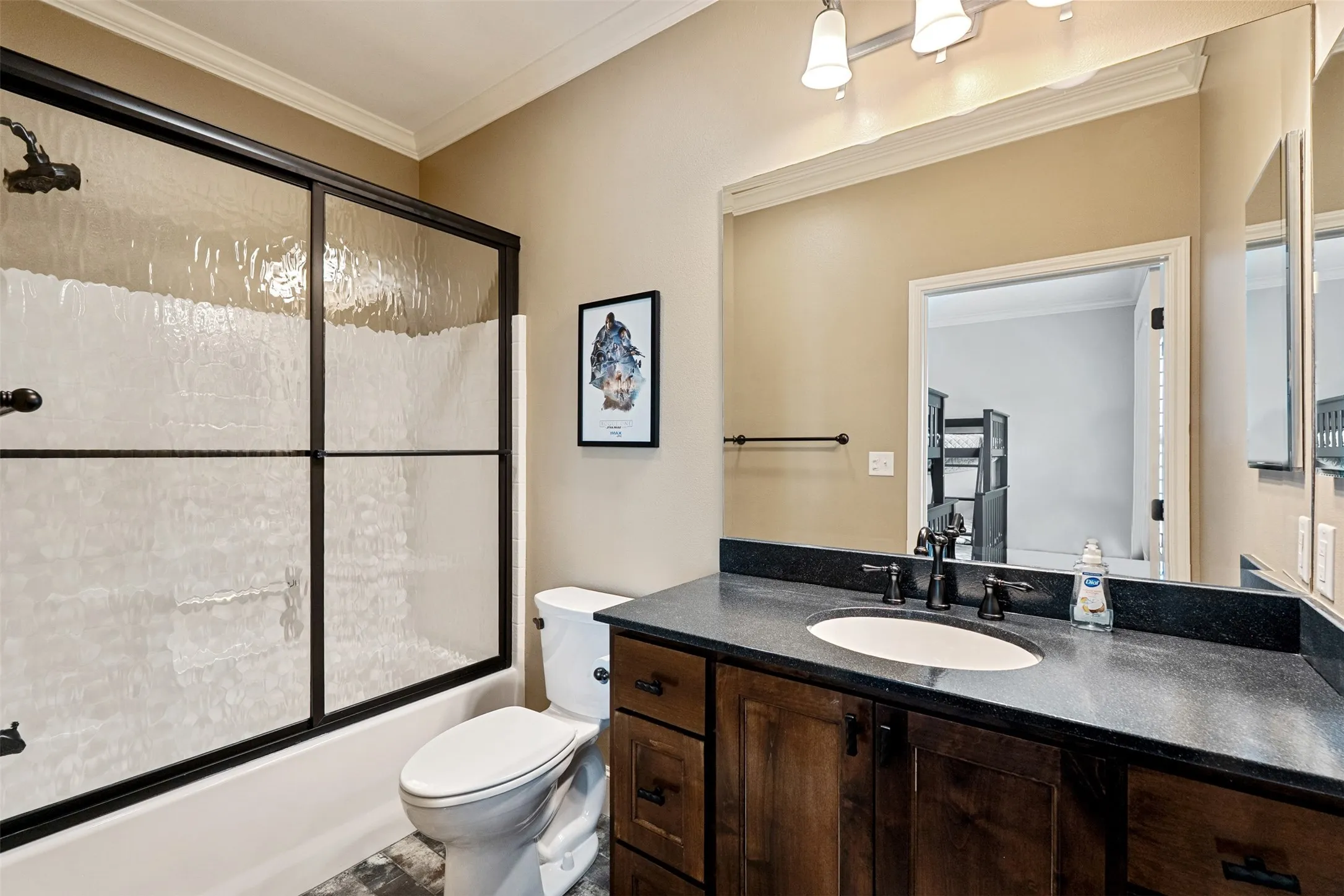 Single Family Residence For Sale in Henderson County , 6870 Shore Crest Way, Athens, Texas 75752, 3 Bedroom, 4 Bathroom, 3 Garage spaces, 2,107 Sqft, built in 2016, mls#21345231, Real Estate Agent in Athens, Homes For Sale in Henderson county, Homes For Sale in Athens, Realtor in Athens Texas, Real Estate Brokerage Independent Realty Texas, Luminita Cordes Realtor