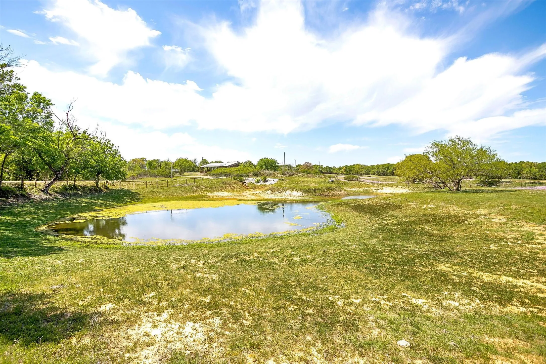 Farm For Sale in Wise County , 1460 Ross Lane, Springtown, Texas 76082, 7 Bedrooms, 6 Bathrooms, 4 Garage spaces, 4,640 Sqft, built in 2018, Price $3,400,000, mls#21345289, Real Estate Agent in Springtown, Homes For Sale in Wise county, Homes For Sale in Springtown, Realtor in Springtown Texas, Real Estate Brokerage Independent Realty Texas, Luminita Cordes Realtor