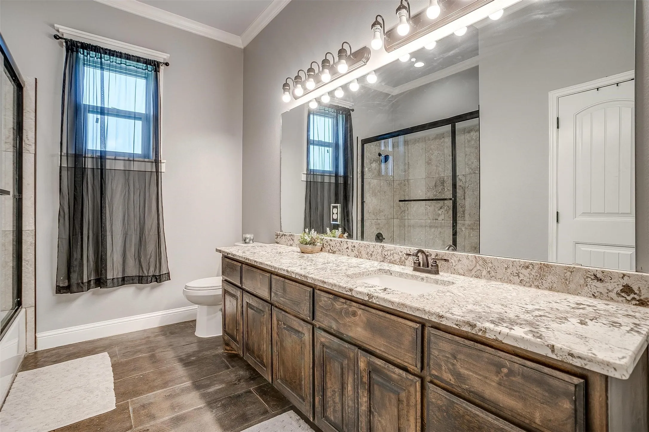 Farm For Sale in Wise County , 1460 Ross Lane, Springtown, Texas 76082, 7 Bedrooms, 6 Bathrooms, 4 Garage spaces, 4,640 Sqft, built in 2018, Price $3,400,000, mls#21345289, Real Estate Agent in Springtown, Homes For Sale in Wise county, Homes For Sale in Springtown, Realtor in Springtown Texas, Real Estate Brokerage Independent Realty Texas, Luminita Cordes Realtor