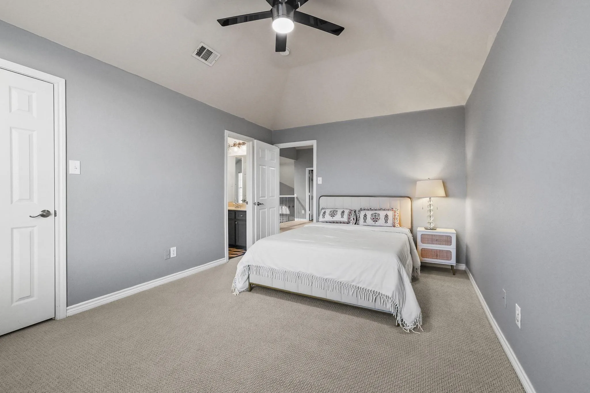 Single Family Residence For Sale in Collin County , 503 Connemara Court, Celina, Texas 75009, 5 Bedroom, 4 Bathroom, 3 Garage spaces, 3,657 Sqft, built in 2006, mls#21343103, Real Estate Agent in Celina, Homes For Sale in Collin county, Homes For Sale in Celina, Realtor in Celina Texas, Real Estate Brokerage Independent Realty Texas, Luminita Cordes Realtor