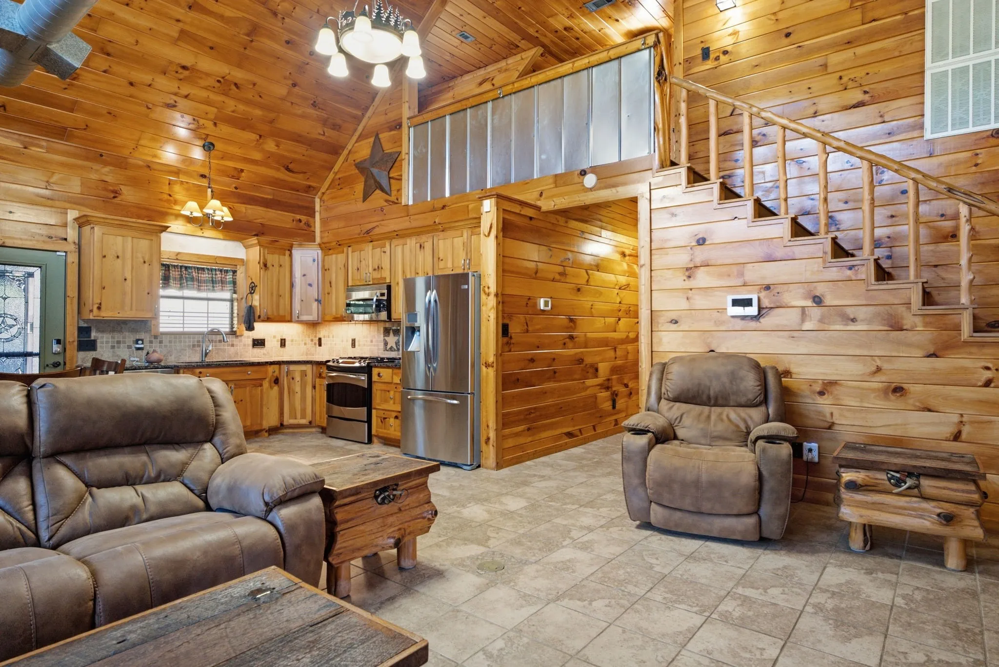 Single Family Residence For Sale in Wood County , 271 County Road 1559, Alba, Texas 75410, 3 Bedroom, 3 Bathroom, 2 Garage spaces, 1,914 Sqft, built in 2006, mls#21338612, Real Estate Agent in Alba, Homes For Sale in Wood county, Homes For Sale in Alba, Realtor in Alba Texas, Real Estate Brokerage Independent Realty Texas, Luminita Cordes Realtor