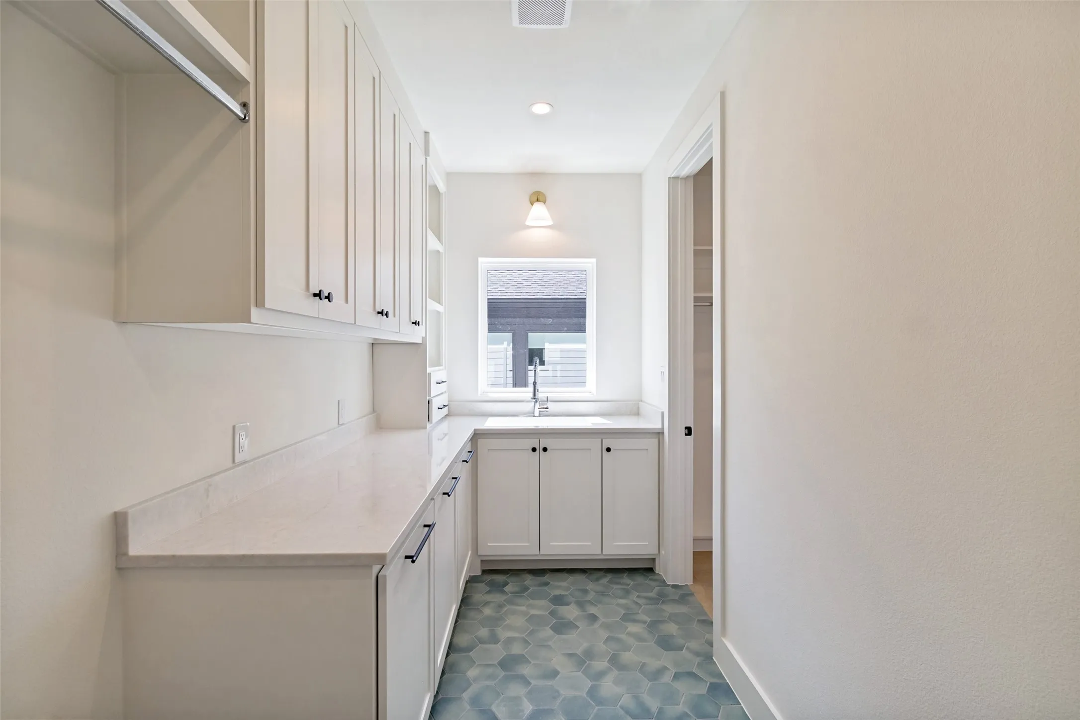 Single Family Residence For Sale in Dallas County , 5629 Miller Avenue, Dallas, Texas 75206, 4 Bedrooms, 5 Bathrooms, 2 Garage spaces, 3,710 Sqft, built in 2026, Price $1,949,900, mls#21345308, Real Estate Agent in Dallas, Homes For Sale in Dallas county, Homes For Sale in Dallas, Realtor in Dallas Texas, Real Estate Brokerage Independent Realty Texas, Luminita Cordes Realtor