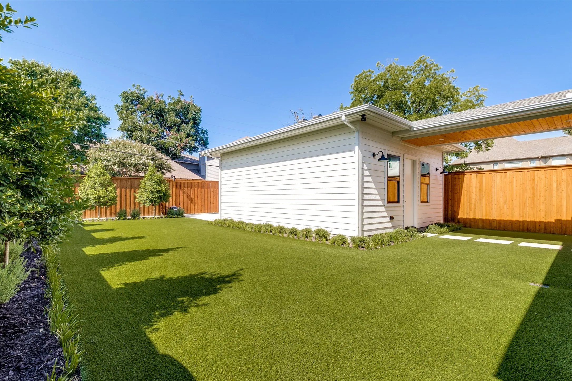 Single Family Residence For Sale in Dallas County , 5629 Miller Avenue, Dallas, Texas 75206, 4 Bedrooms, 5 Bathrooms, 2 Garage spaces, 3,710 Sqft, built in 2026, Price $1,949,900, mls#21345308, Real Estate Agent in Dallas, Homes For Sale in Dallas county, Homes For Sale in Dallas, Realtor in Dallas Texas, Real Estate Brokerage Independent Realty Texas, Luminita Cordes Realtor