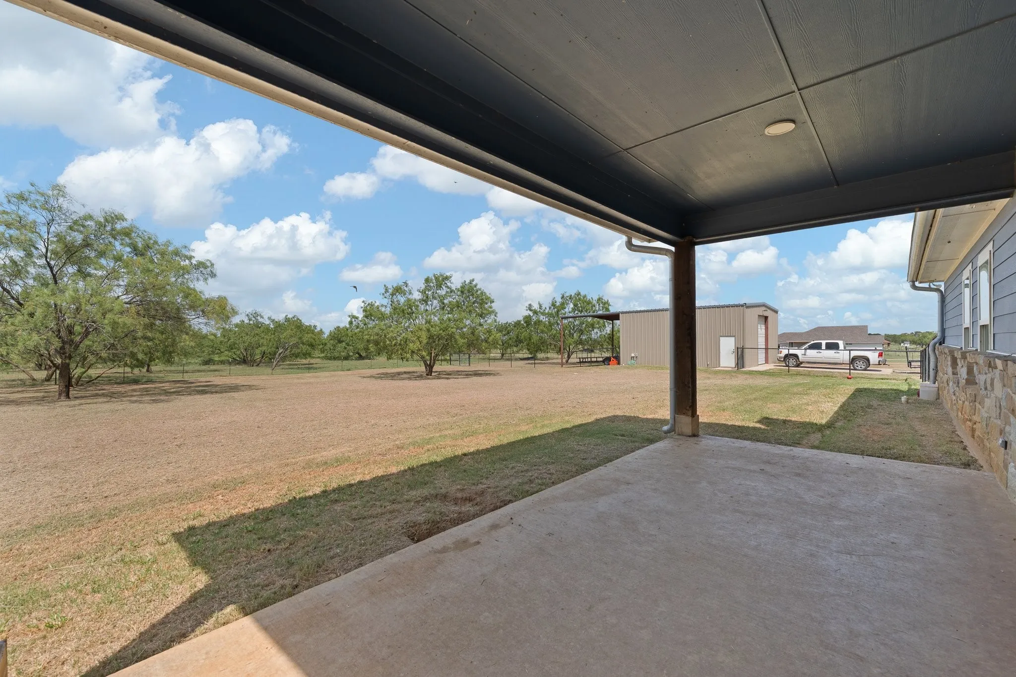 Single Family Residence For Sale in Johnson County , 8868 County Road 1205, Grandview, Texas 76050, 3 Bedroom, 2 Bathroom, 2 Garage spaces, 1,793 Sqft, built in 2019, mls#21345346, Real Estate Agent in Grandview, Homes For Sale in Johnson county, Homes For Sale in Grandview, Realtor in Grandview Texas, Real Estate Brokerage Independent Realty Texas, Luminita Cordes Realtor