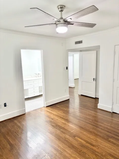 Duplex For Sale in Dallas County , 4212 University Boulevard, University Park, Texas 75205, 4 Bedroom, 4 Bathroom, 3 Garage spaces, 0 Sqft, built in 1931, mls#21345356, Real Estate Agent in University Park, Homes For Sale in Dallas county, Homes For Sale in University Park, Realtor in University Park Texas, Real Estate Brokerage Independent Realty Texas, Luminita Cordes Realtor