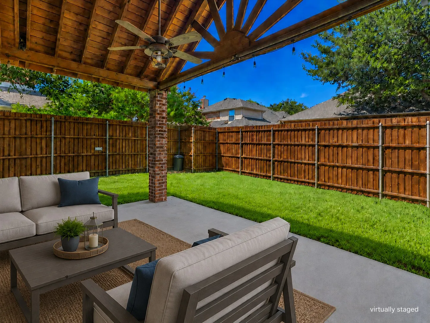 Single Family Residence For Sale in Collin County , 6421 Double Creek Road, Frisco, Texas 75035, 4 Bedroom, 4 Bathroom, 2 Garage spaces, 3,134 Sqft, built in 2002, mls#21345306, Real Estate Agent in Frisco, Homes For Sale in Collin county, Homes For Sale in Frisco, Realtor in Frisco Texas, Real Estate Brokerage Independent Realty Texas, Luminita Cordes Realtor