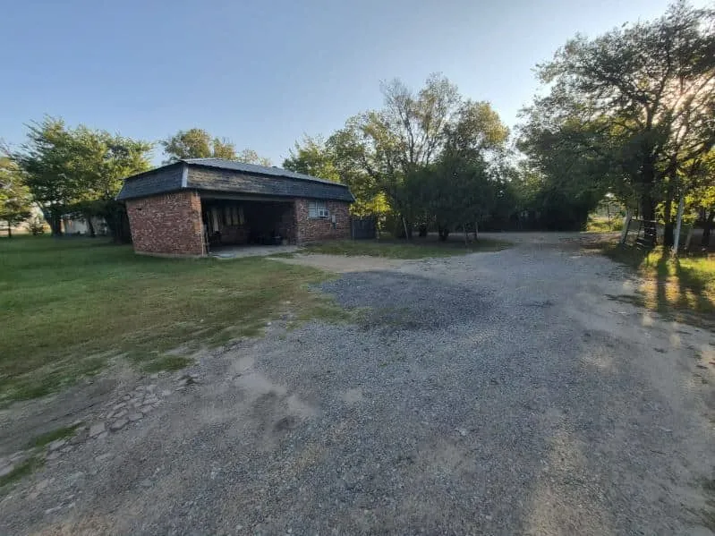 Quadruplex For Rent in Hunt County , 4405 Oneal Street 1, Greenville, Texas 75401, 2 Bedroom, 1 Bathroom, Garage spaces, 1,005 Sqft, built in 1970, Price $950, mls#21345377, Real Estate Agent in Greenville, Homes For Rent in Hunt county, Homes For Rent in Greenville, Realtor in Greenville Texas, Real Estate Brokerage Independent Realty Texas, Luminita Cordes Realtor