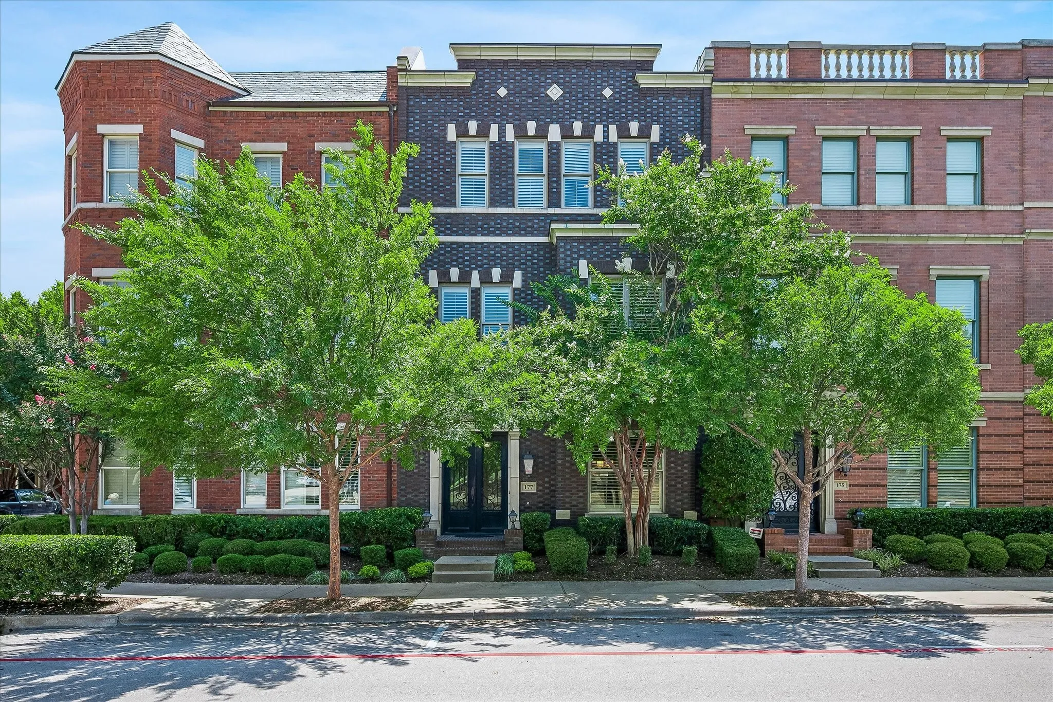 177 Summit Ave, 5 bedrooms, 4 full bathrooms, 2 half bathrooms.
