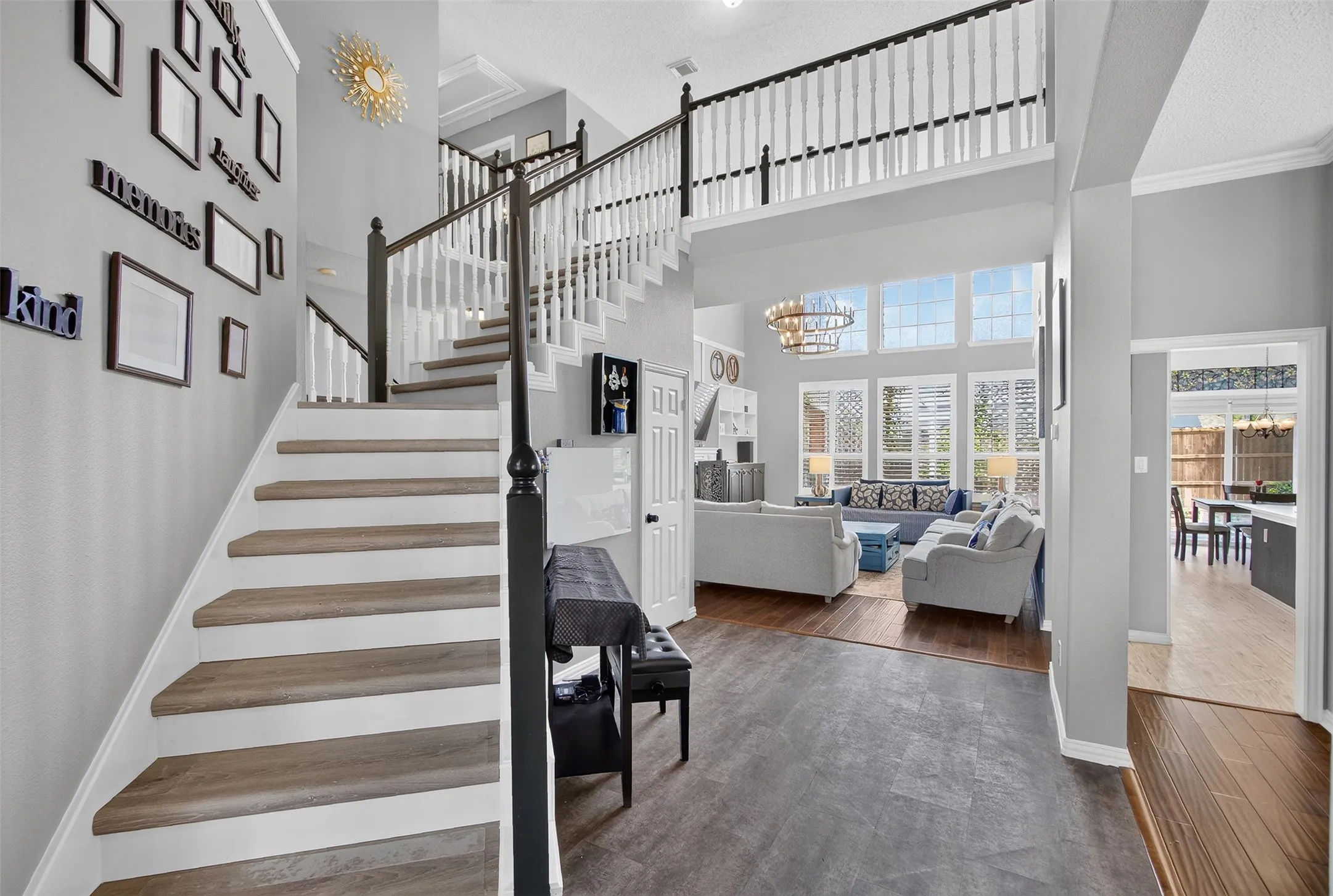 Single Family Residence For Sale in Collin County , 12000 Covington Lane, Frisco, Texas 75035, 5 Bedroom, 4 Bathroom, 2 Garage spaces, 4,290 Sqft, built in 1997, mls#21344157, Real Estate Agent in Frisco, Homes For Sale in Collin county, Homes For Sale in Frisco, Realtor in Frisco Texas, Real Estate Brokerage Independent Realty Texas, Luminita Cordes Realtor